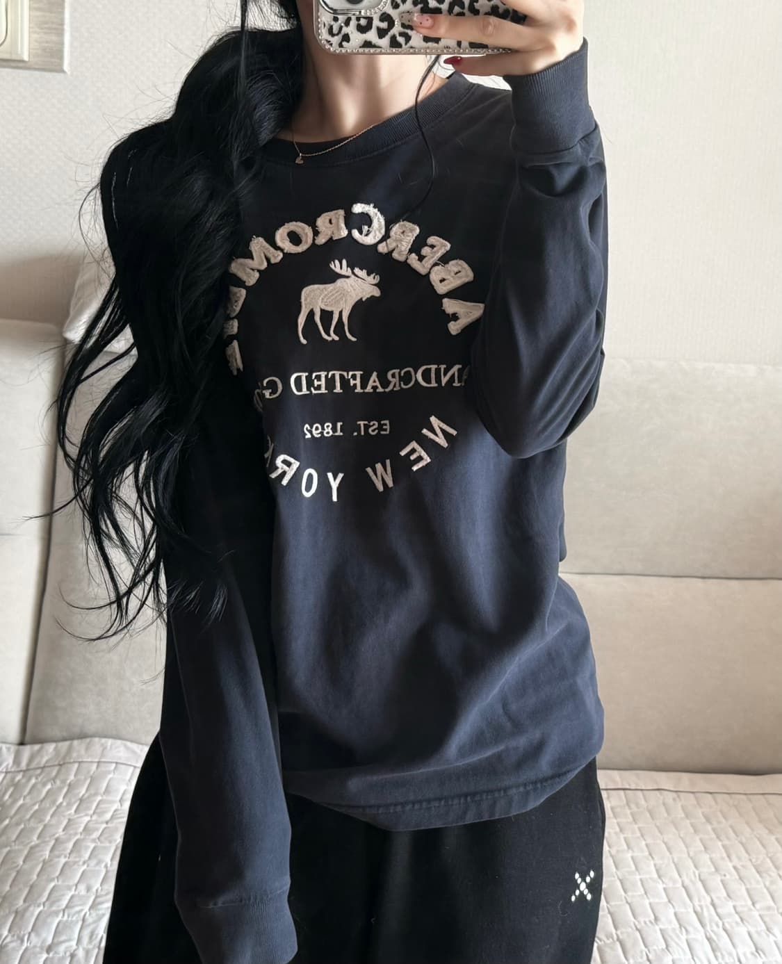 아베크롬비 네이비 롱슬리브 긴팔티 상품이미지1