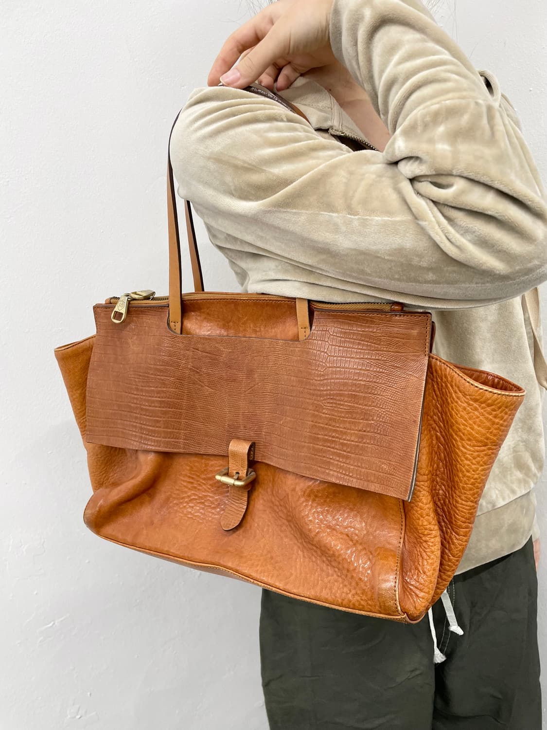 마시모두띠 리얼레더 버클 숄더백 상품이미지5