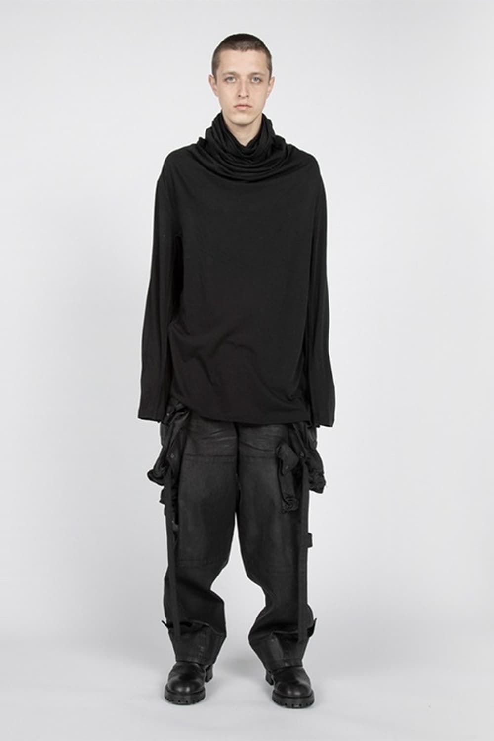 율리우스 21fw 가스마스크 카고 팬츠 1 상품이미지2