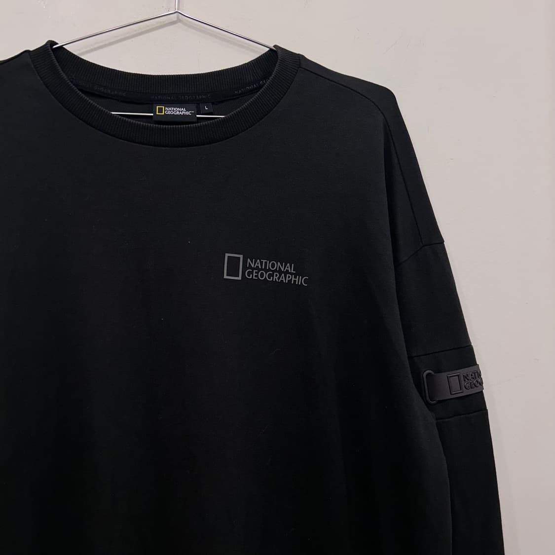 내셔널지오그래픽 스트링로고 코튼 맨투맨 상품이미지1