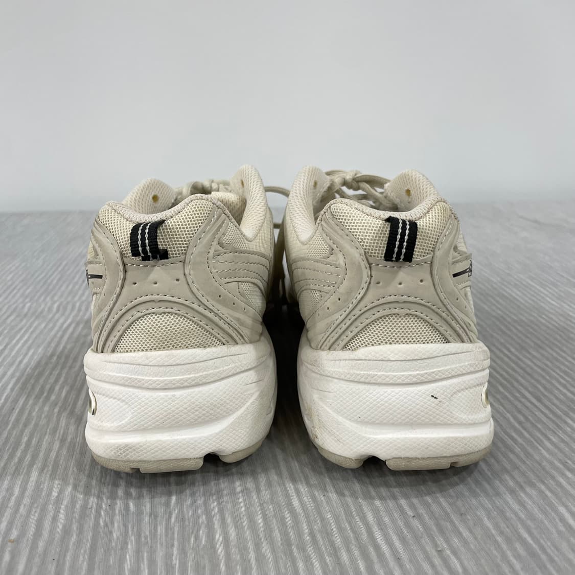 855) 뉴발란스530 아이보리 260mm 상품이미지4