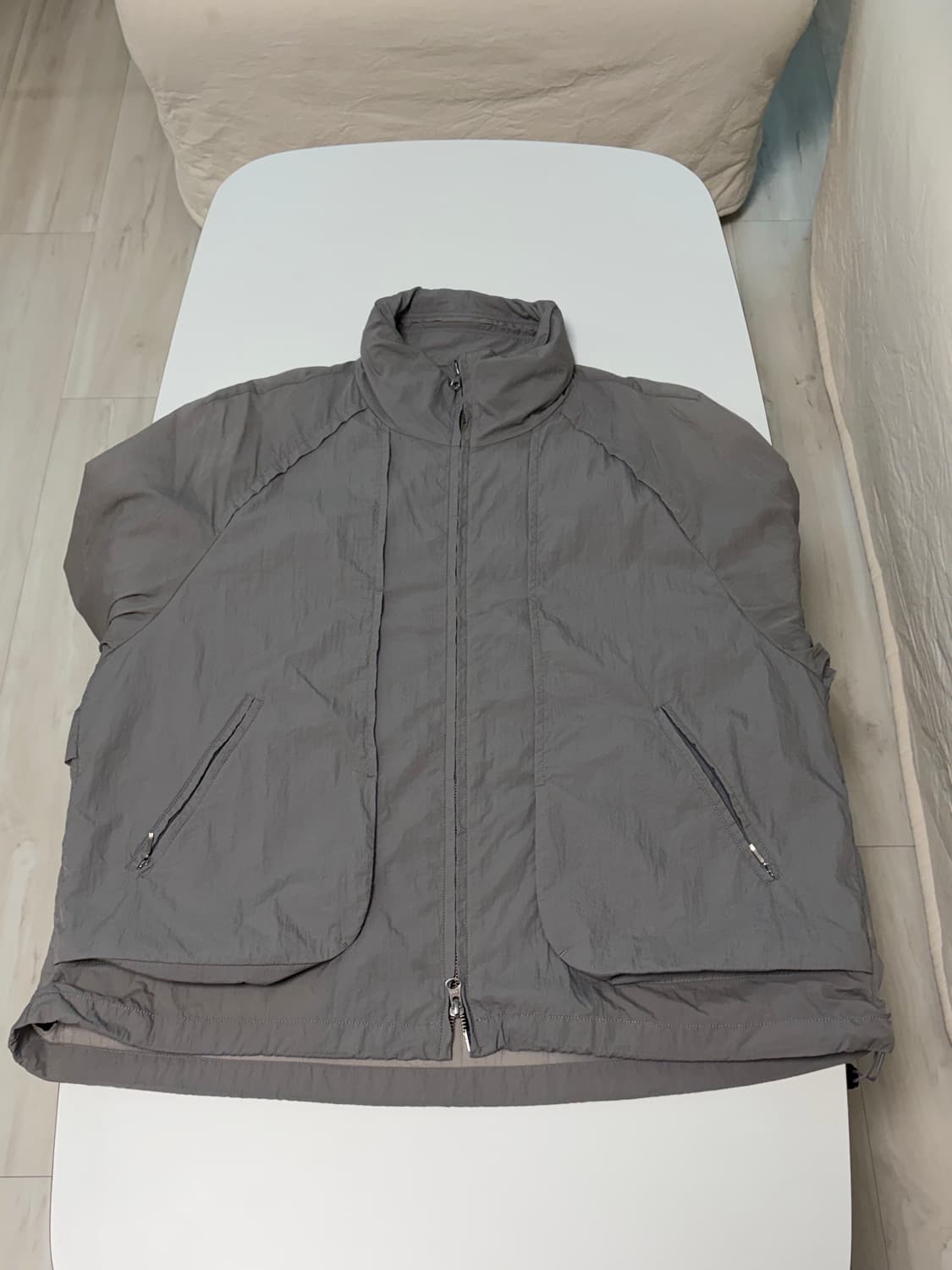 디비젼 자켓 라이트 그레이 3사이즈 판매합니다 상품이미지2