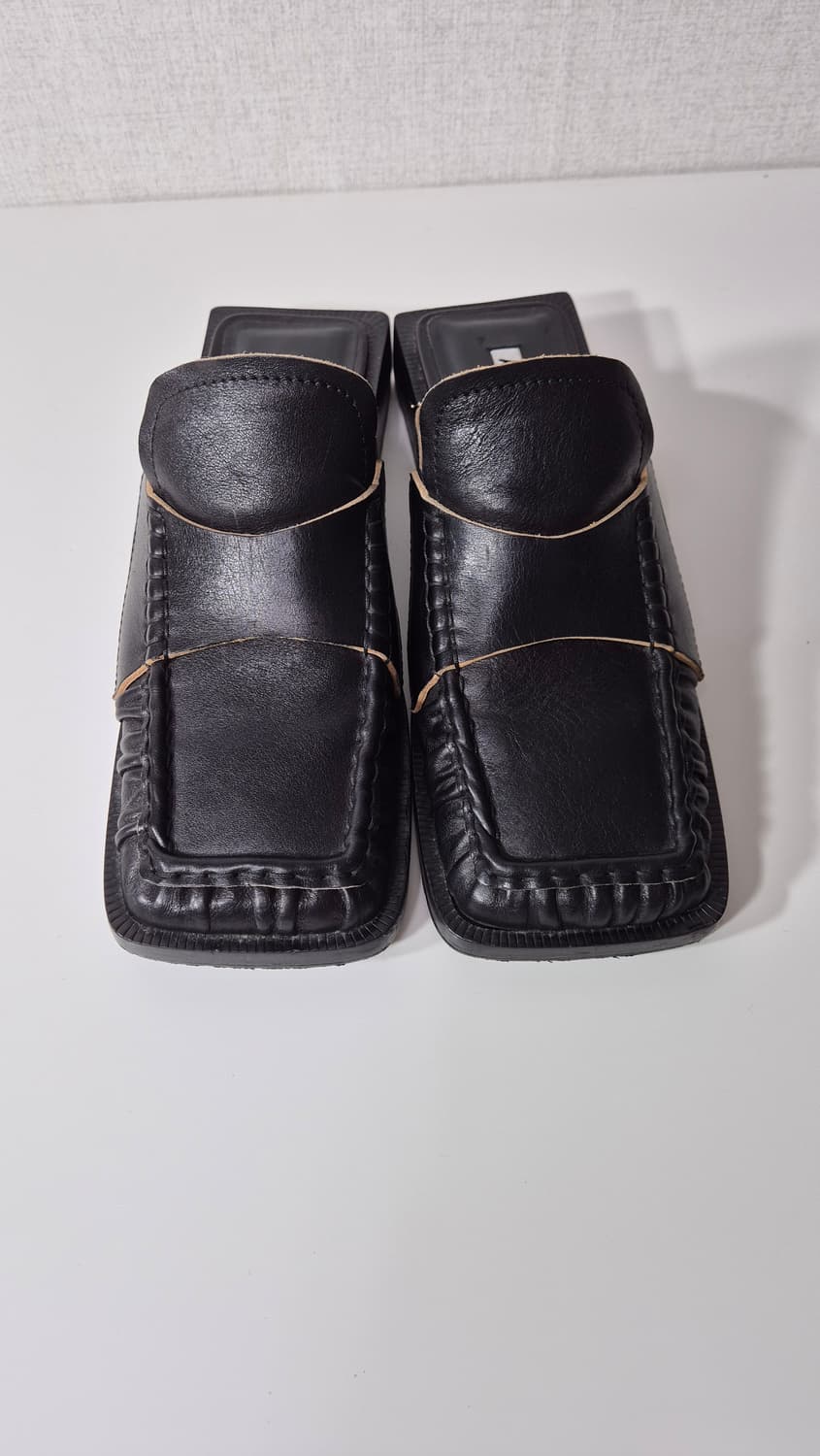 정품 아크네스튜디오 가죽 슬리퍼 상품이미지2