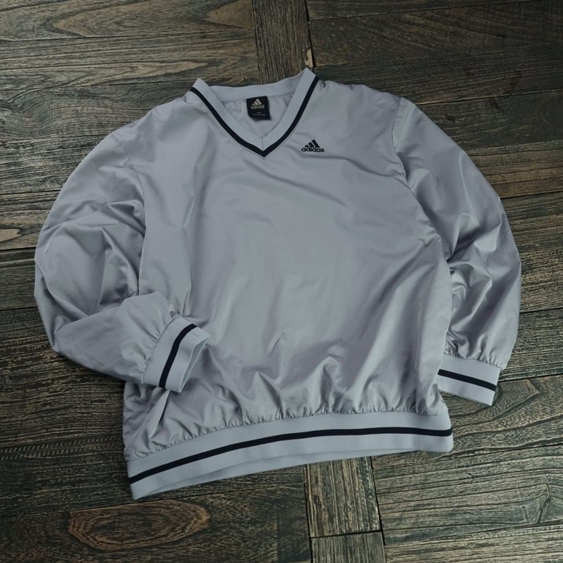 [아디다스] 로고 자수 바람막이 브이넥 웜업 자켓 M18841 상품이미지1