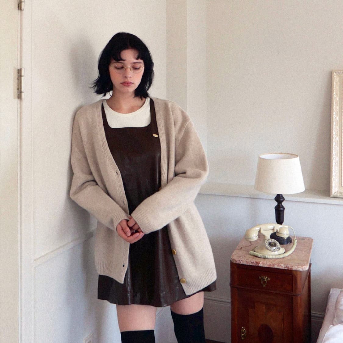 버앤버브(VER&VERVE) 라떼 니트가디건 프리사이즈 상품이미지1