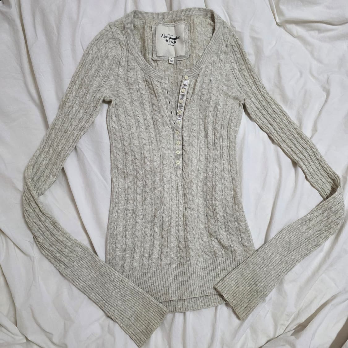 아베크롬비 핀터레스트 오트밀 브이넥 유넥 딱붙 니트 y2k 상품이미지2