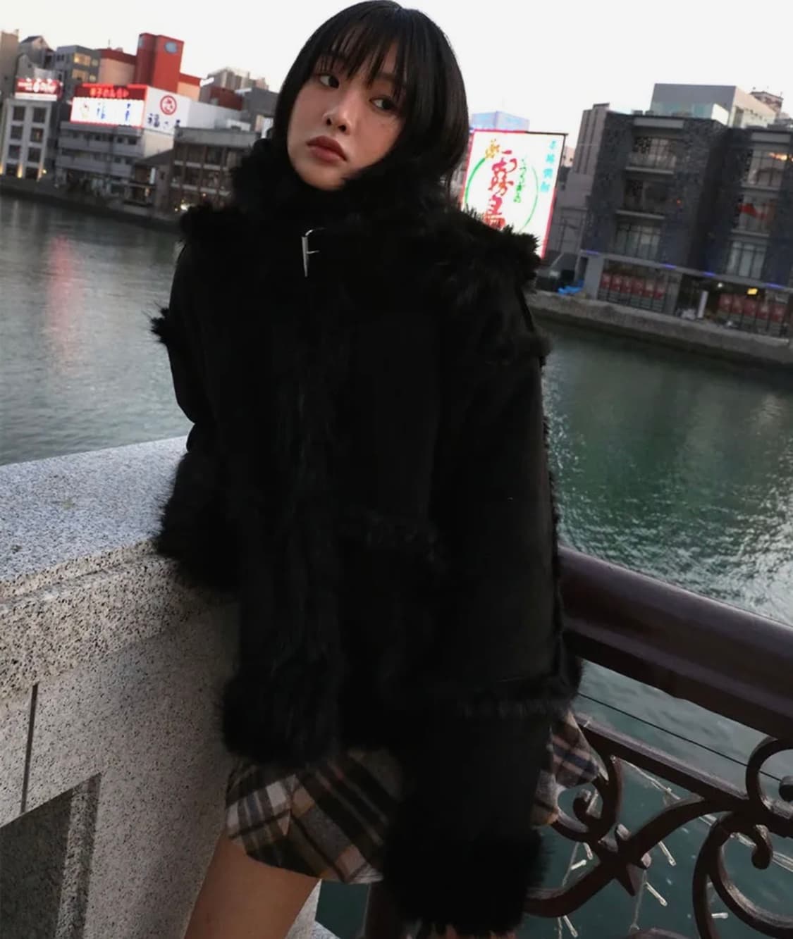어글리쉐도우 REVERSIBLE SHEARLING JACKET 상품이미지2