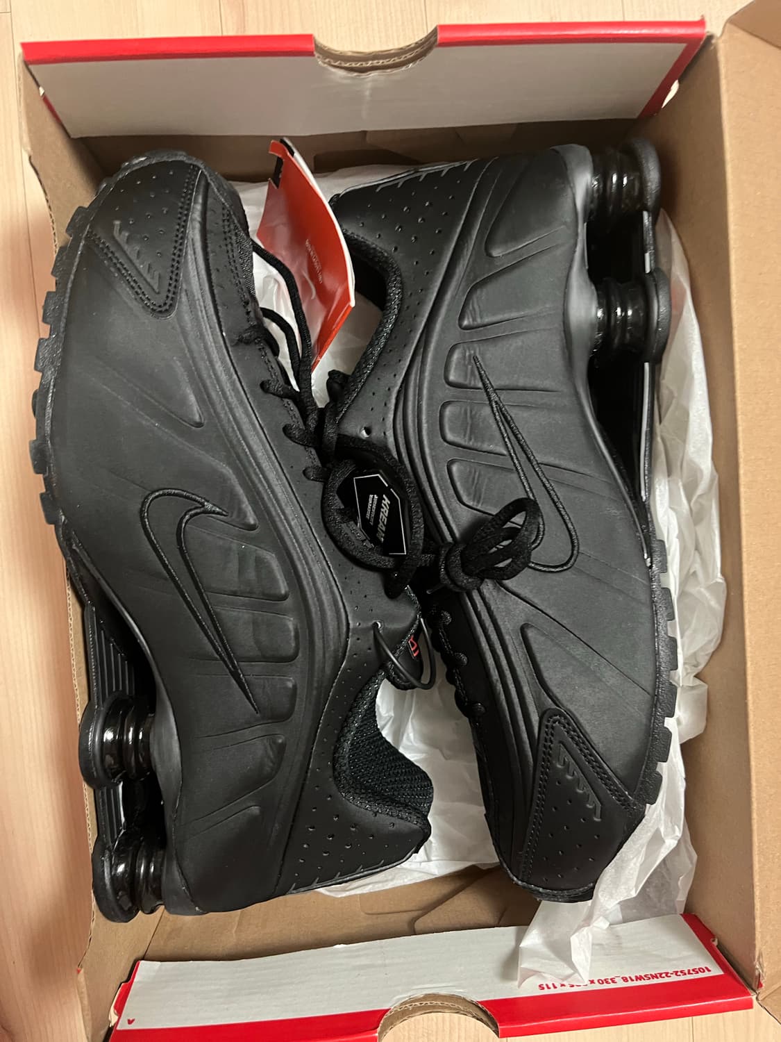 나이키샥스r4블랙 280(w) 새상품 상품이미지1