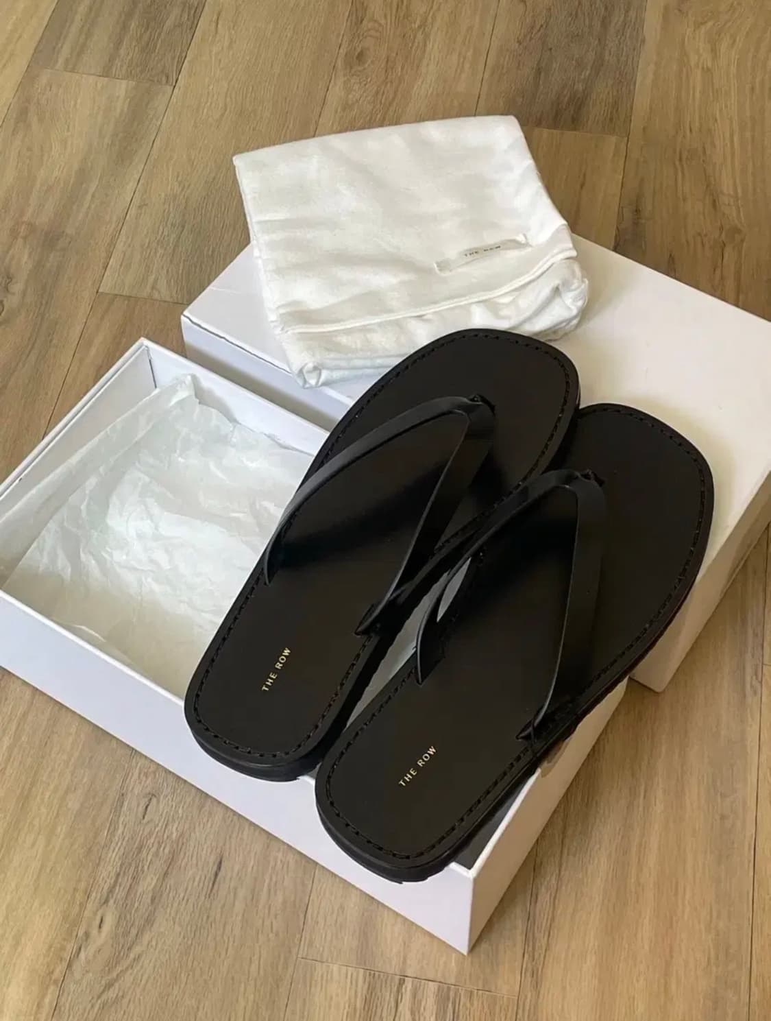 더로우 시티 레더 플립플랍 40 상품이미지2