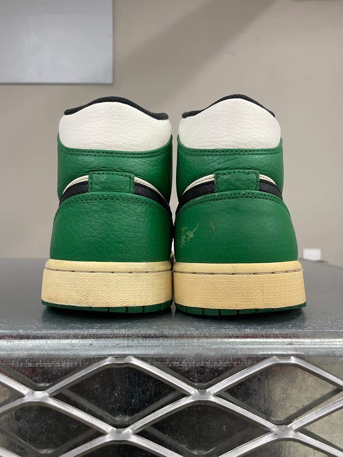 나이키 조던1 미드SE 파인그린 285 (gr-4114) 상품이미지3