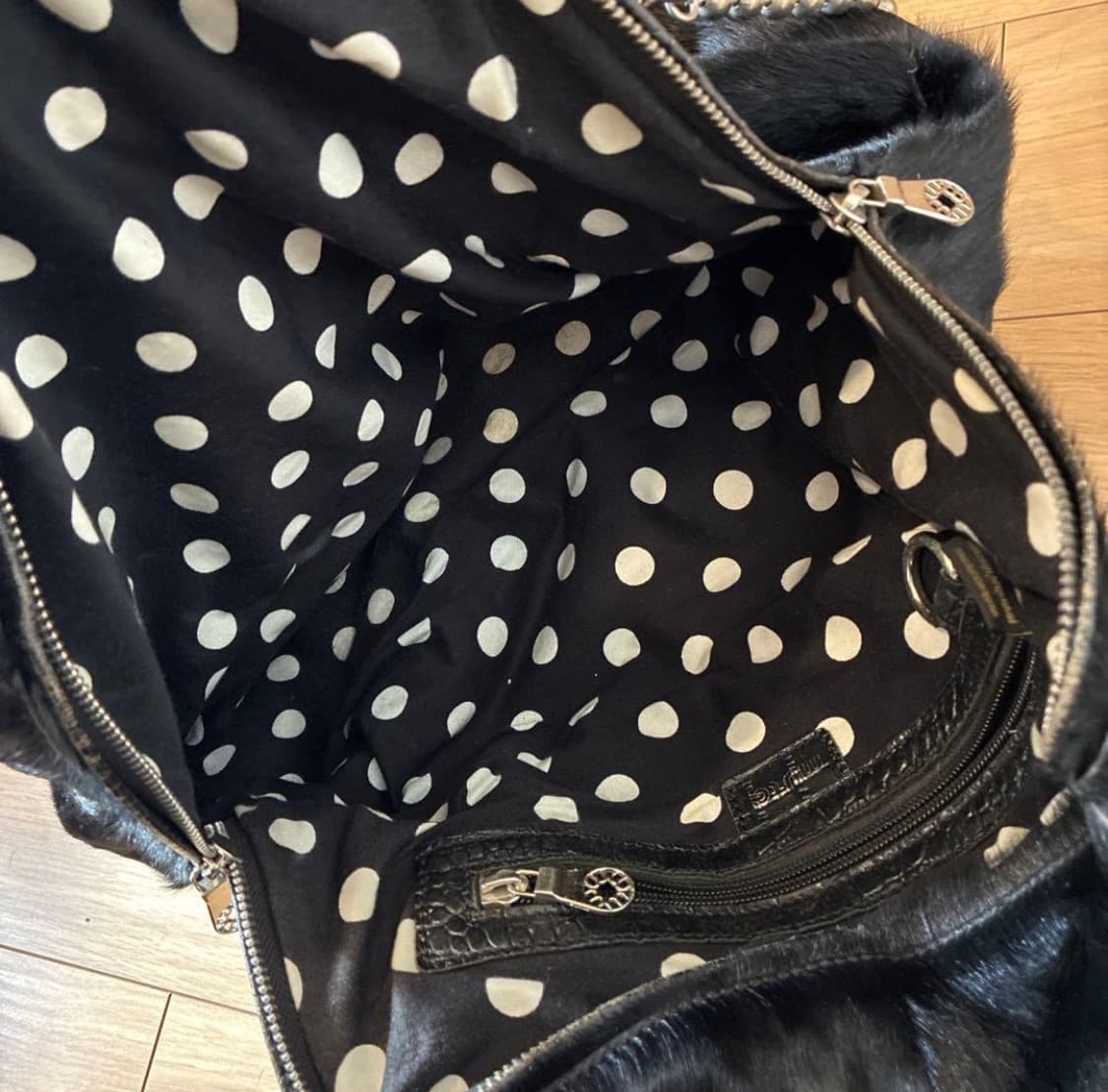 Muta 8 dot bag 무타 8포인트 퍼 토트백 상품이미지4