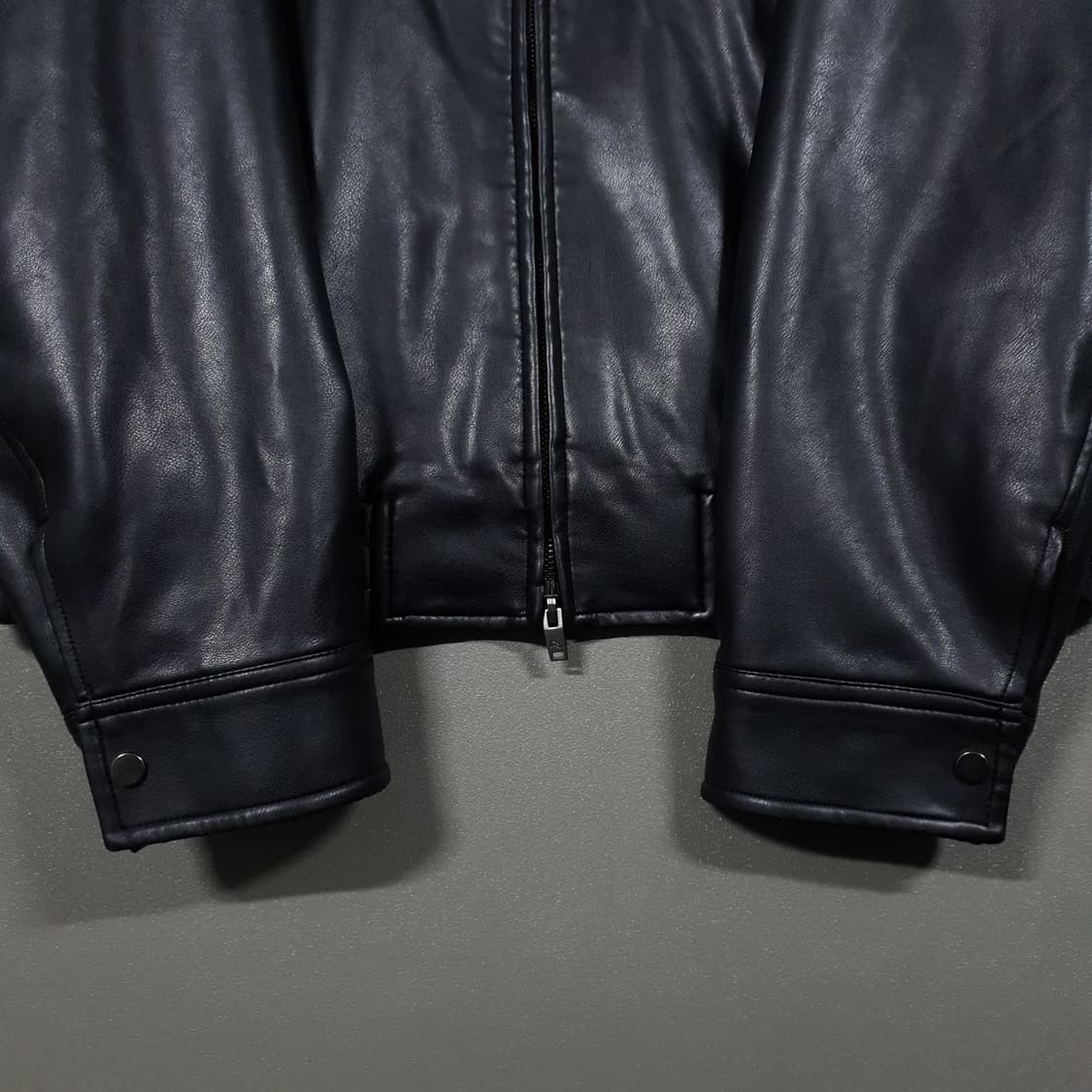 110) 마인드브릿지 신형 22FW 레더 블루종 가죽 자켓 정해인 착용 상품이미지4