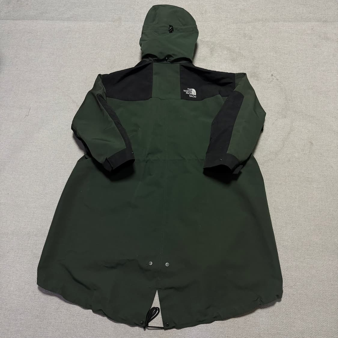 노스페이스 X 사카이 우먼스 바람막이 자켓 상품이미지7