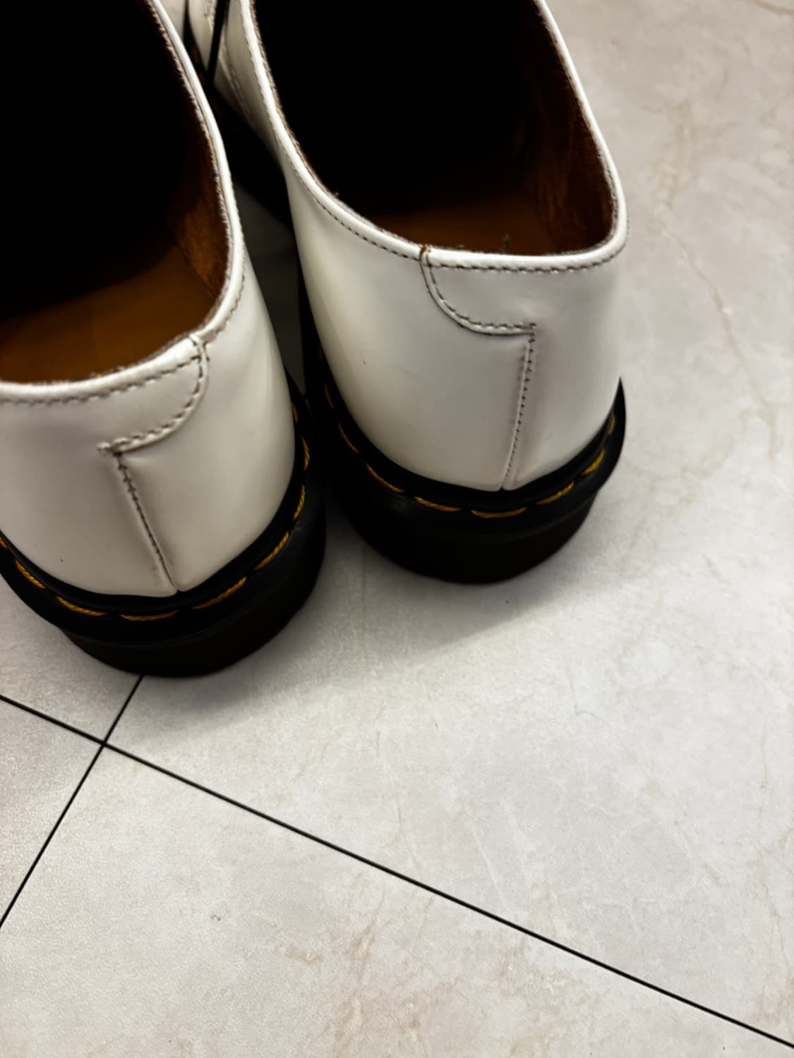 닥터마틴 2046 스무스 상품이미지3