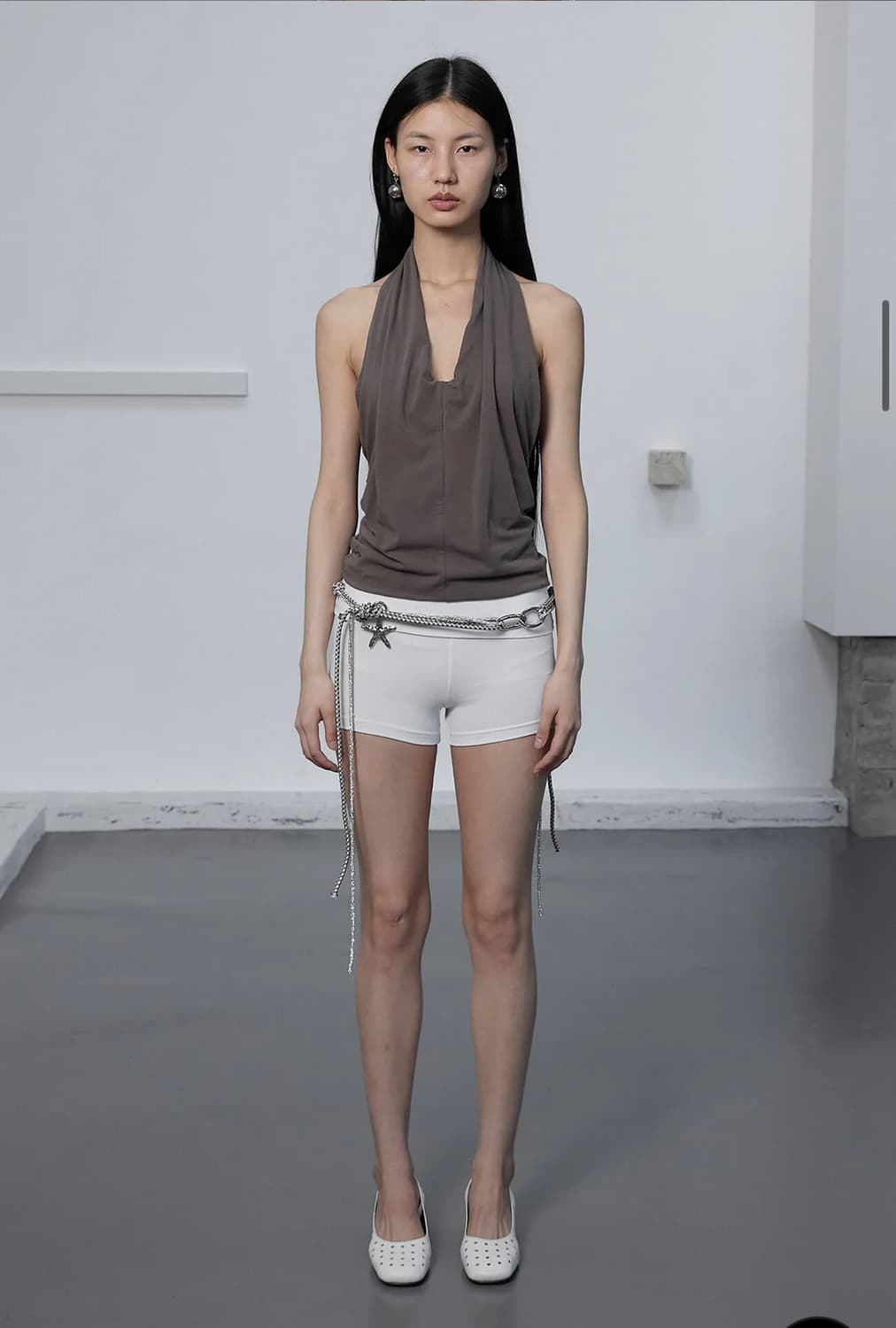 DRAPE HALTER NECK SLEEVELESS / BROWN 상품이미지6