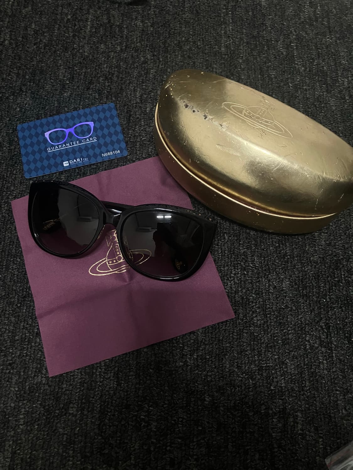 비비안웨스트우드 선글라스 블랙 상품이미지2