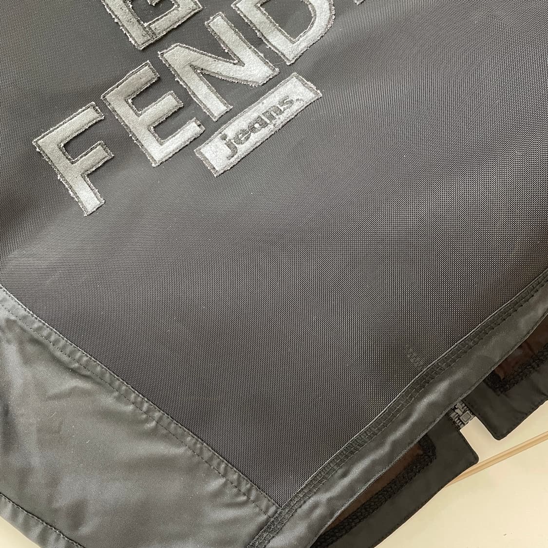 펜디 메쉬 집업 베스트 상품이미지5