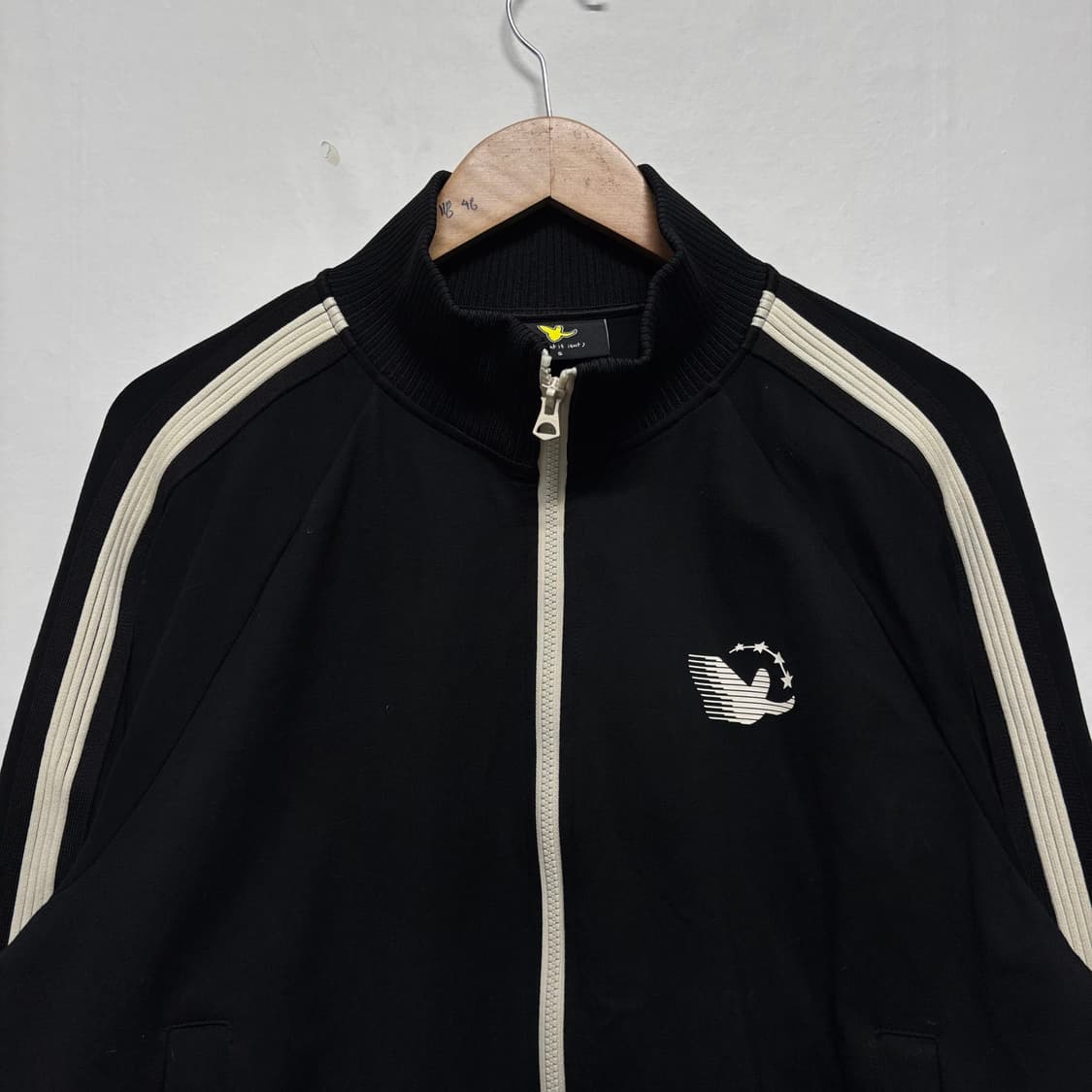 와릿이즌 블랫 트랙탑 상품이미지2