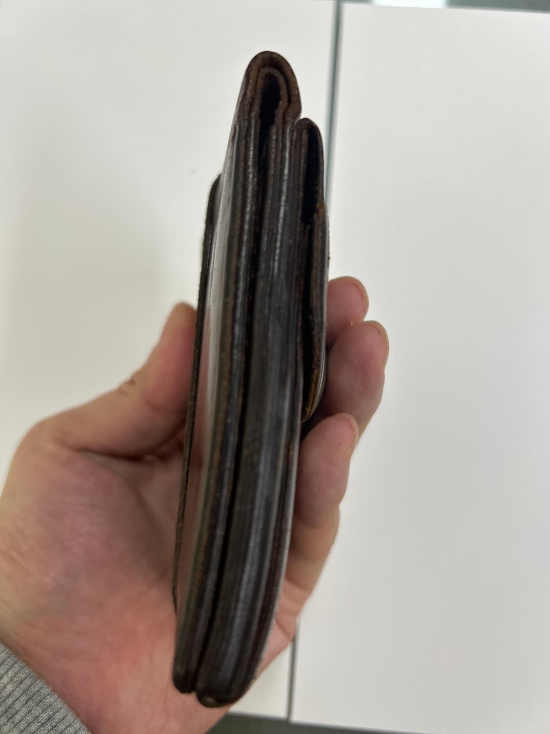 goros 고로스 새들레더 다크브라운 콘초 반지갑 상품이미지5