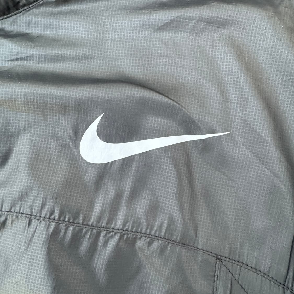 105 나이키 블랙 경량 바람막이 자켓  상품이미지5
