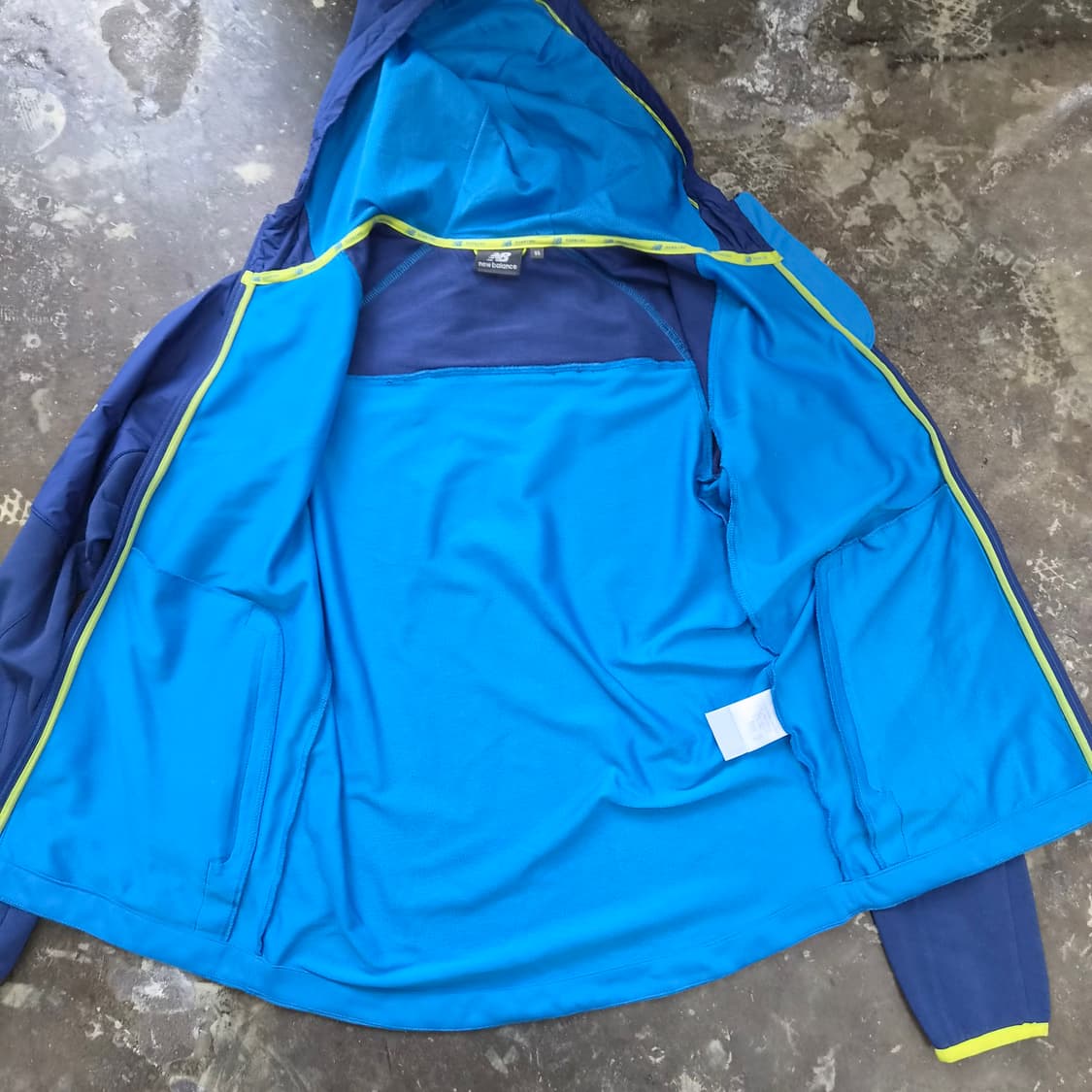 95) 뉴발란스 런닝 바람막이 방풍자켓 점퍼 런닝코어 상품이미지5