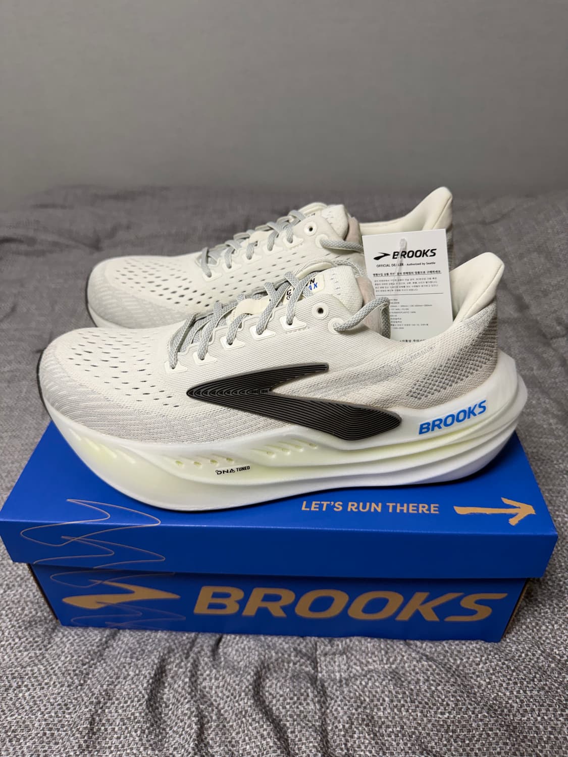 [275] 브룩스 러닝 글리세린 맥스 그레이 상품이미지1