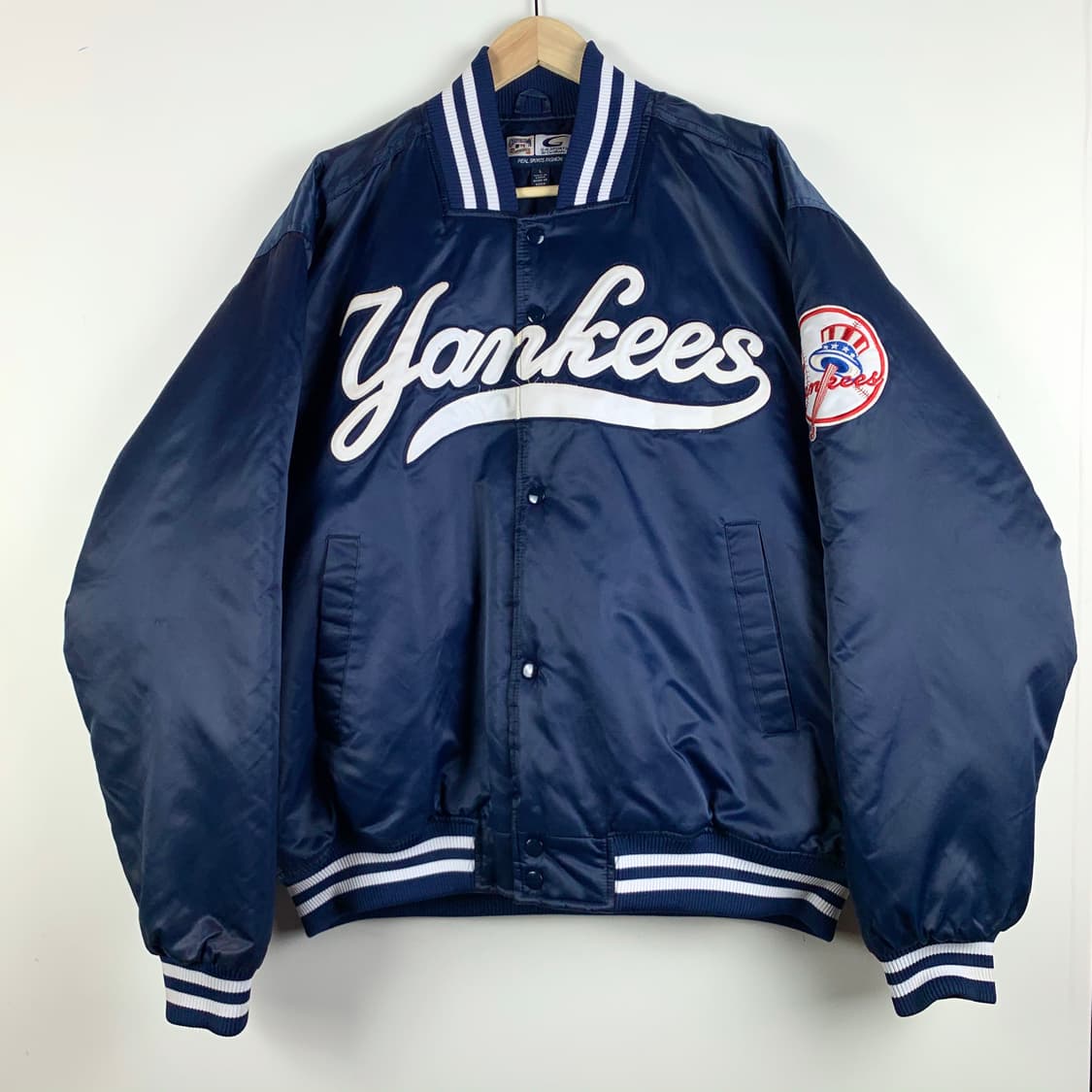 G-III Sports 양키즈 나플라 베이스볼 점퍼 상품이미지2