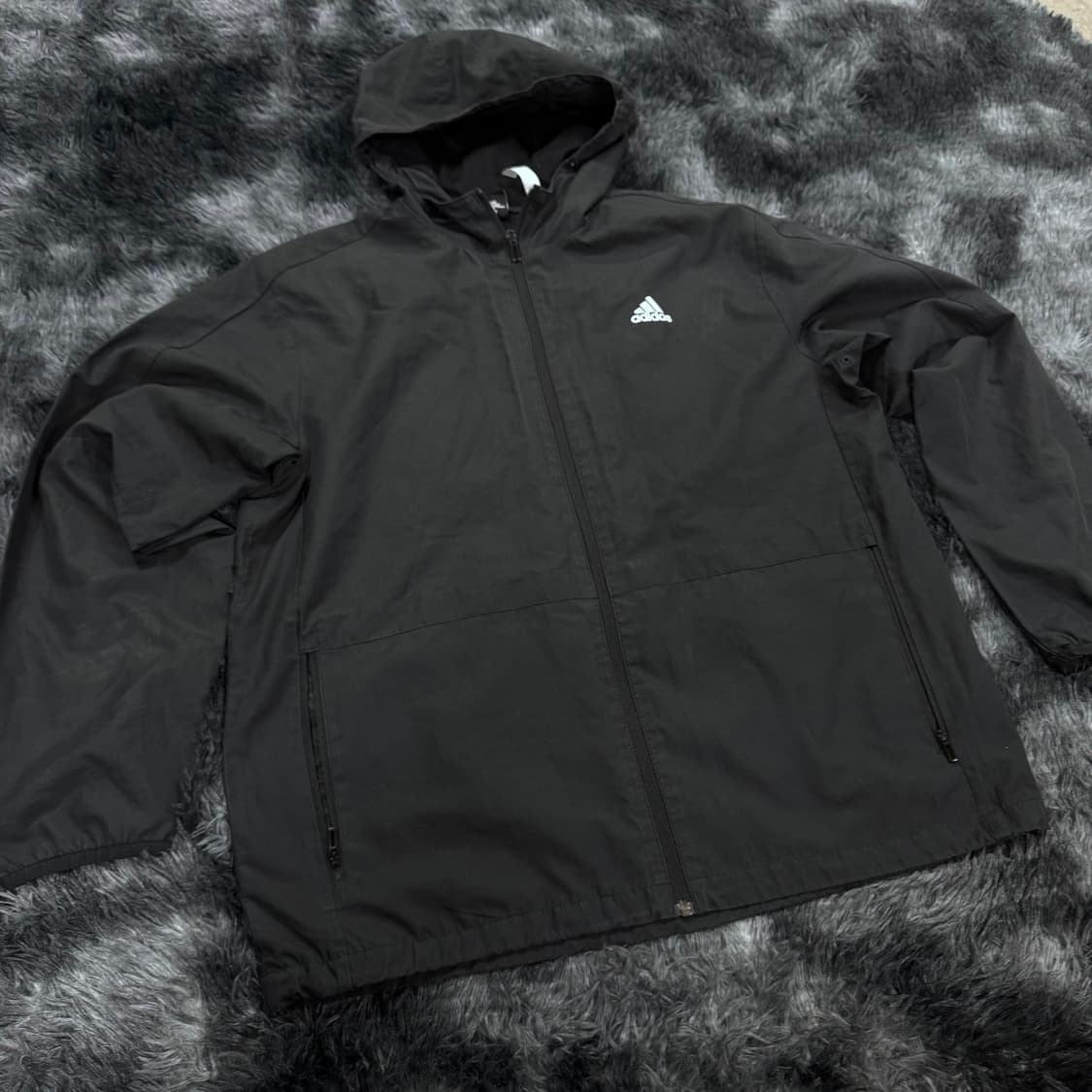 투티/0090 아디다스 바람막이 후드 블랙 스포츠 상품이미지3