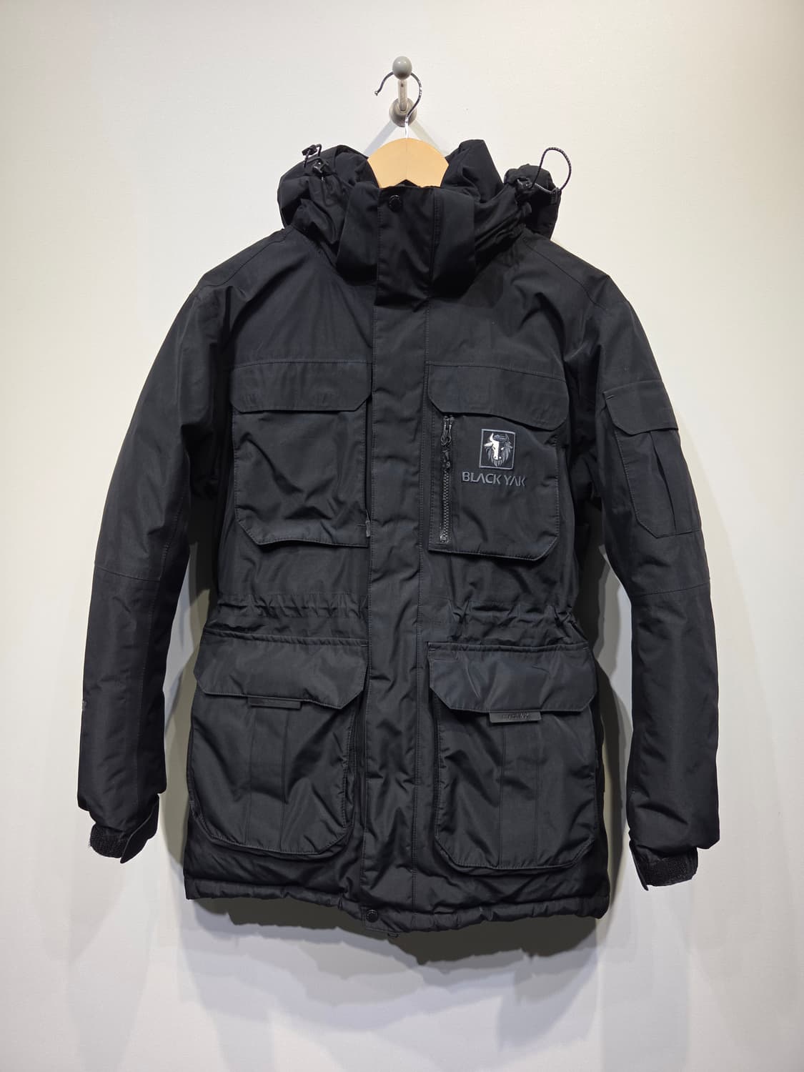 블랙야크 고어텍스 구스다운 야상 패딩 상품이미지2