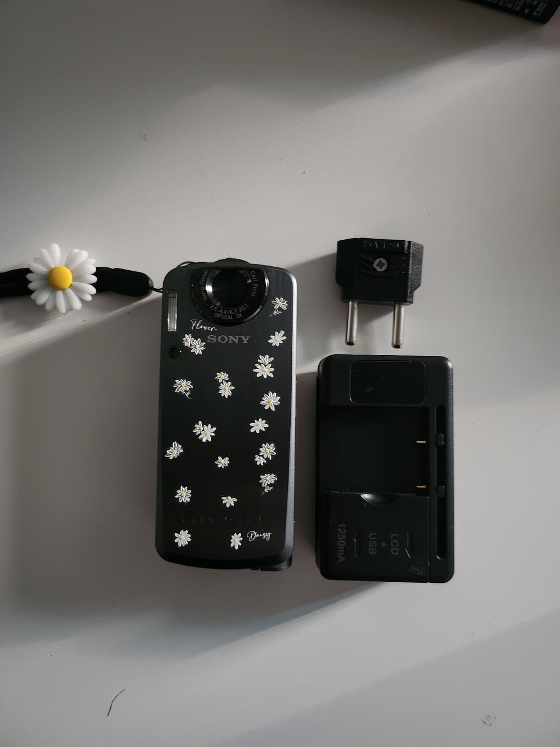 소니사이버샷 dsc-m1 디카겸캠코더 상품이미지2