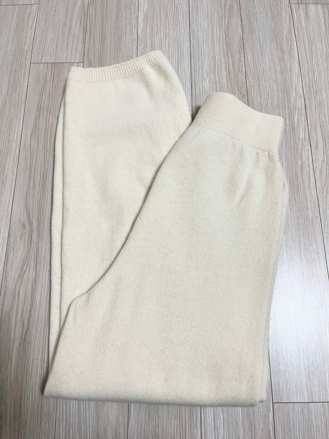 울 100 홀가먼트 니트 팬츠 상품이미지9