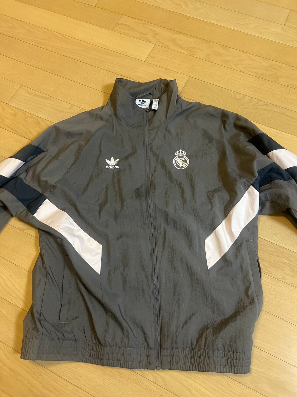 (M)아디다스 레알마드리드 트랙탑 상품이미지1