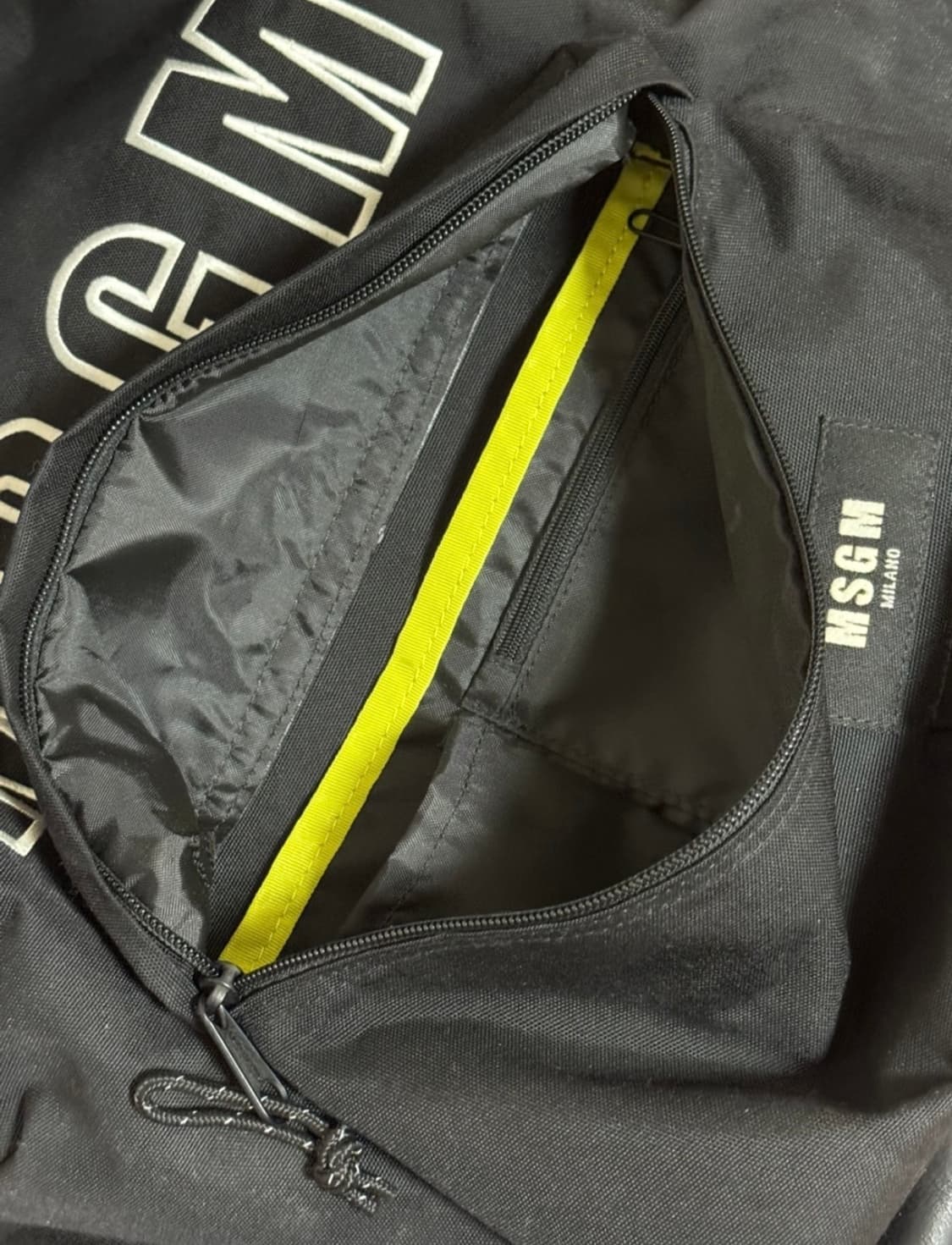 MSGM X eastpak 콜라보 백팩(BTS 진 착용) 상품이미지7