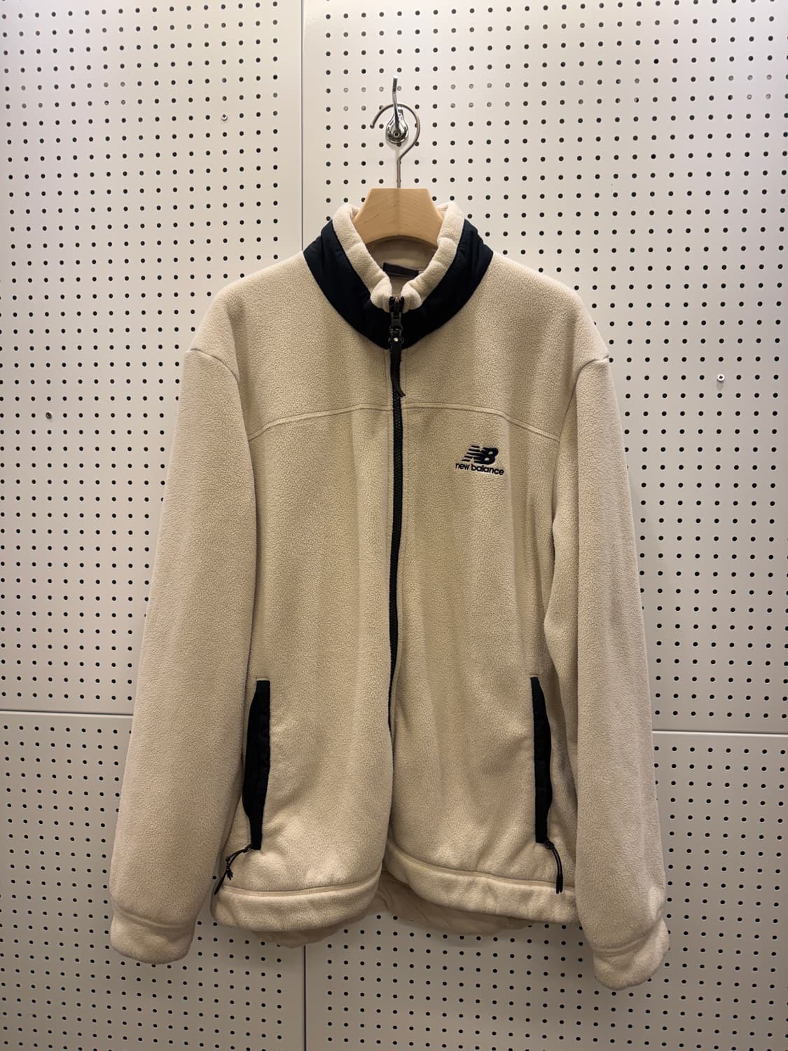 뉴발란스 플리스 집업 자켓 아이보리 U427 상품이미지2