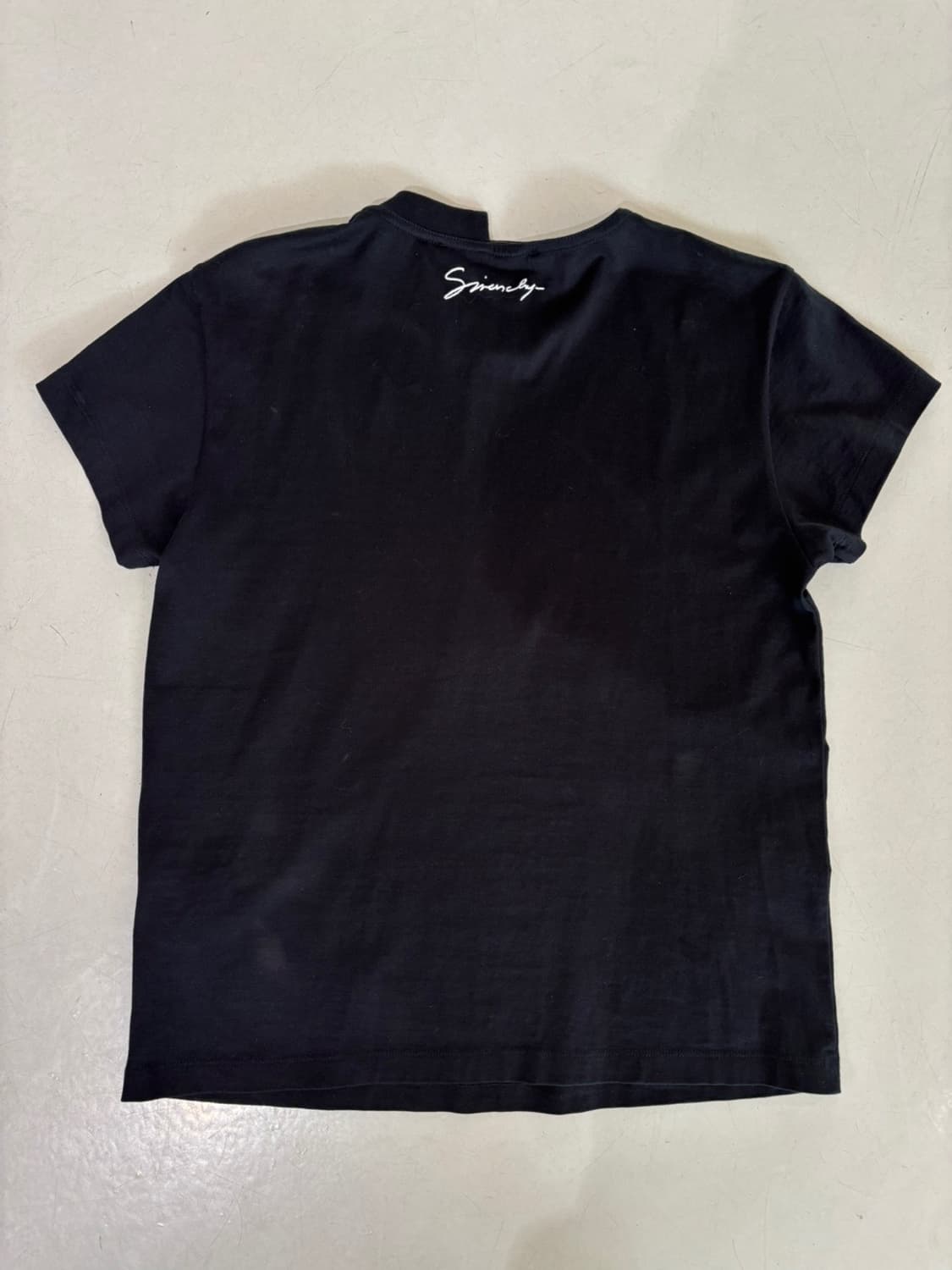 Givenchy Round T 상품이미지7