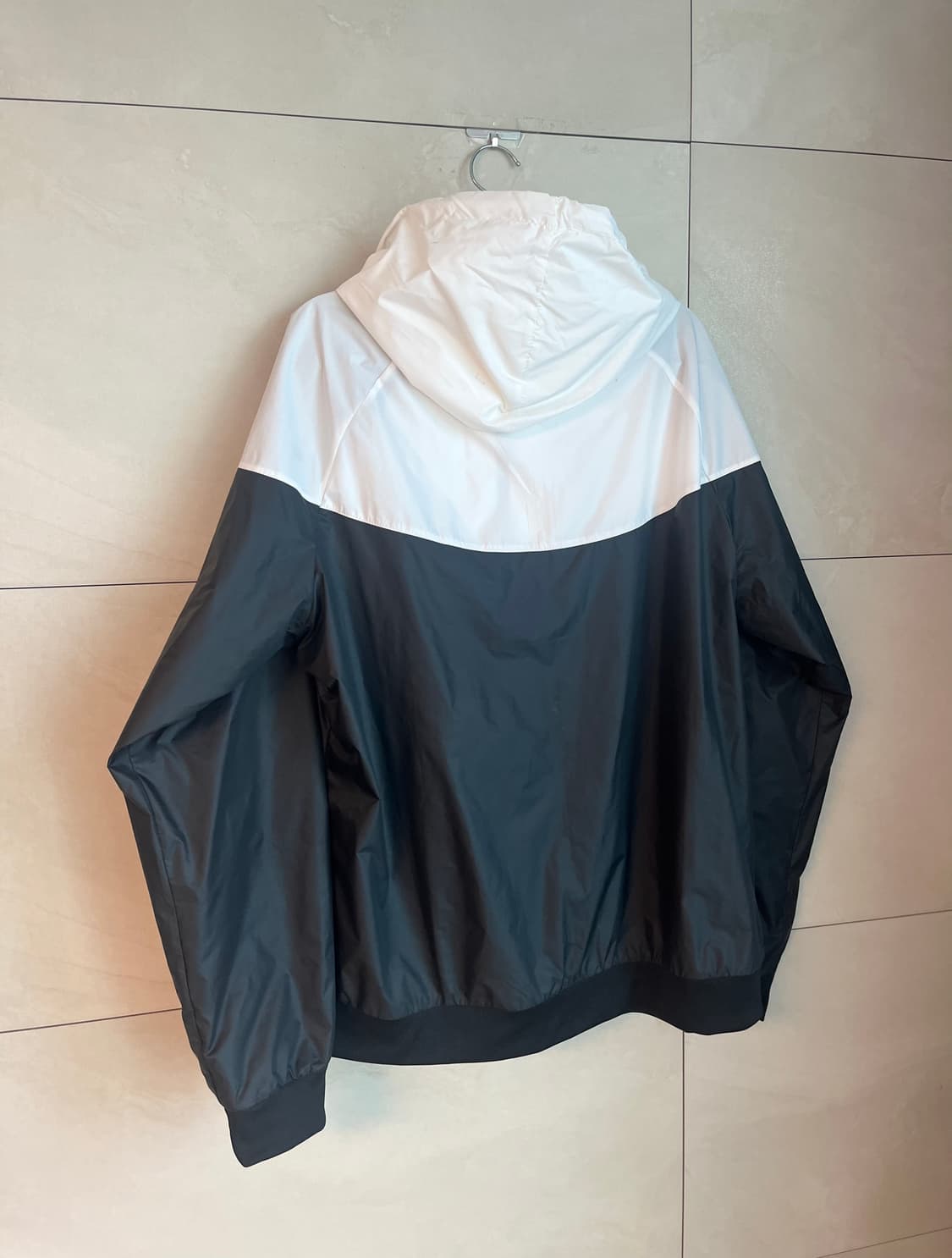 나이키 윈드러너 바람막이 블랙/화이트 [XL] 상품이미지2