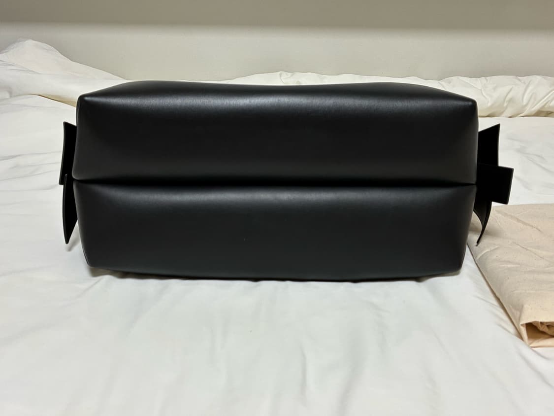 Acne Studios 아크네 스튜디오 무스비 토트백 미디사이즈 블랙 상품이미지6