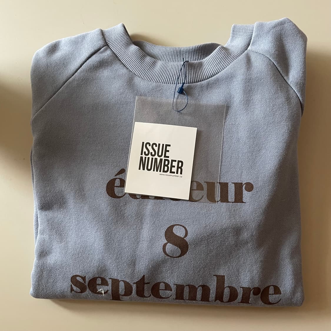 이슈넘버 맨투맨 상품이미지2