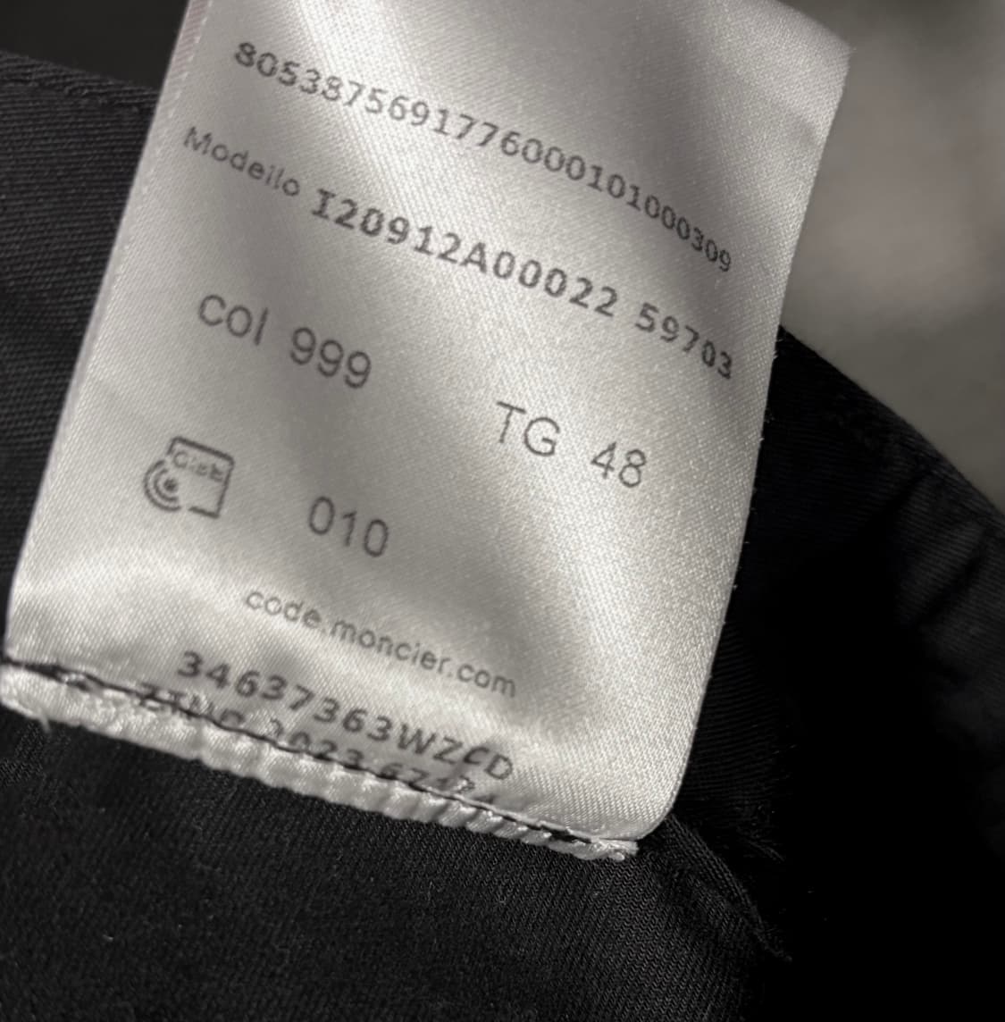 몽클레어 개버딘 테크팬츠 상품이미지7