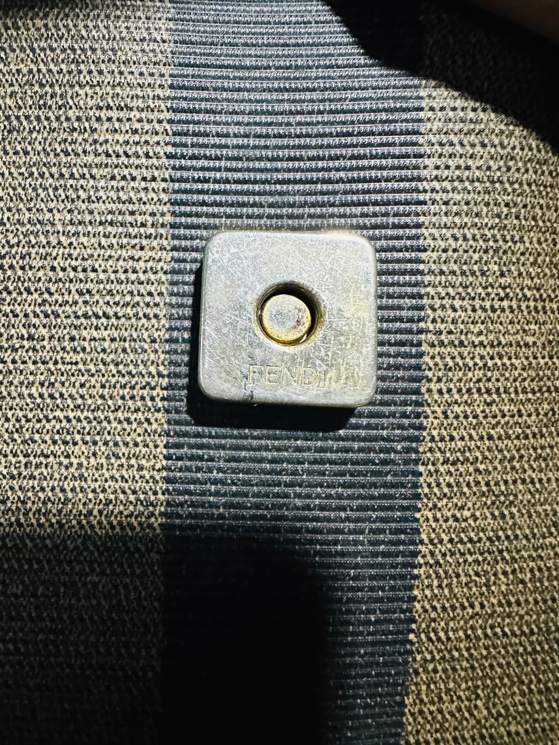 펜디 FF로고 페귄 슬링백 상품이미지7