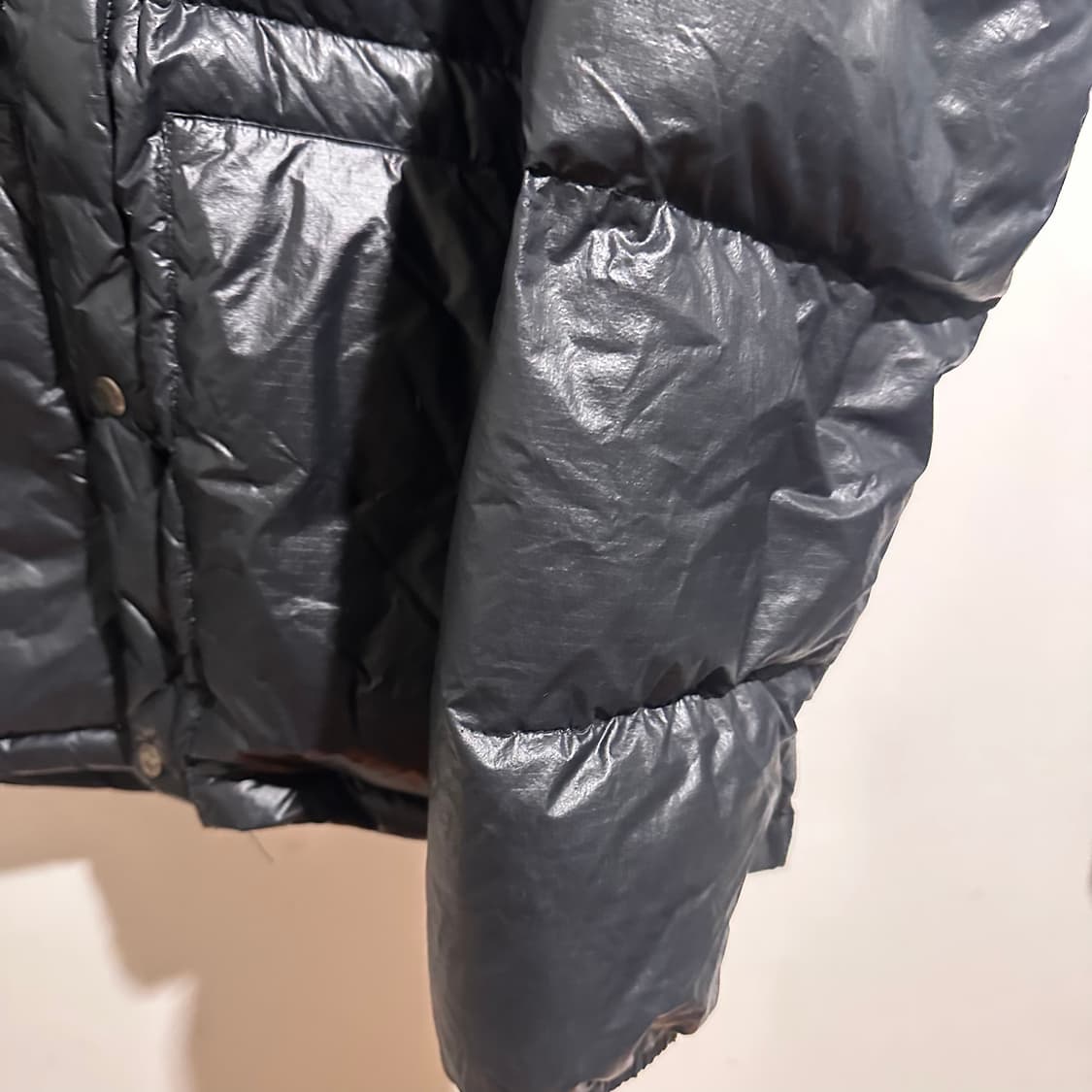 노스페이스 700 블랙 패딩 상품이미지3