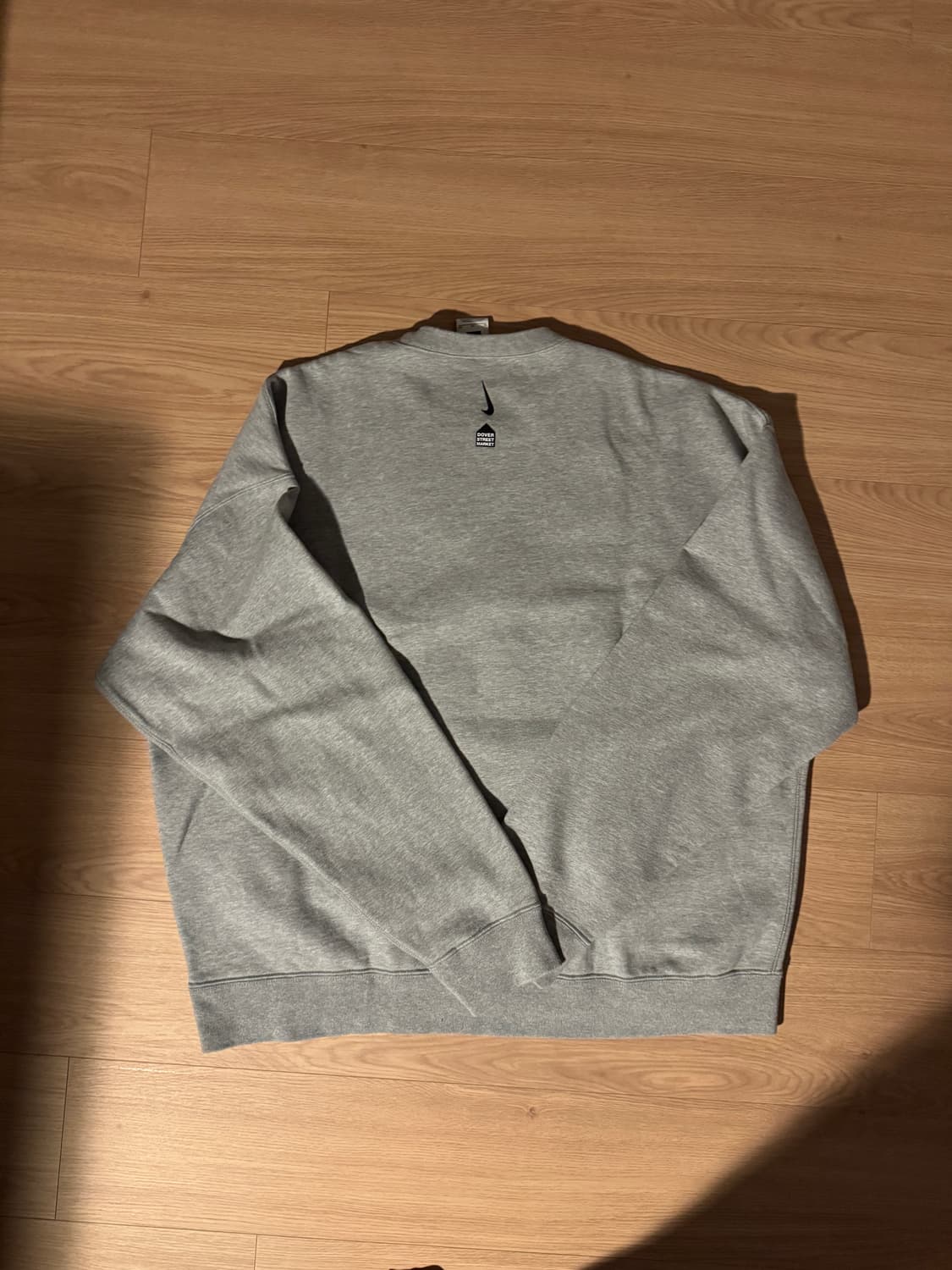 (xl) 나이키 X 도버스트릿 마켓 맨투맨 상품이미지2