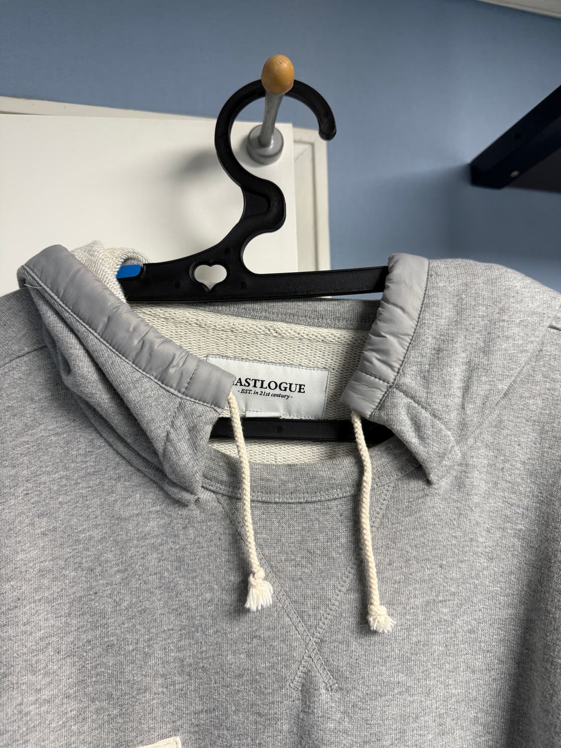 [XL] 이스트로그 후드티 상품이미지2