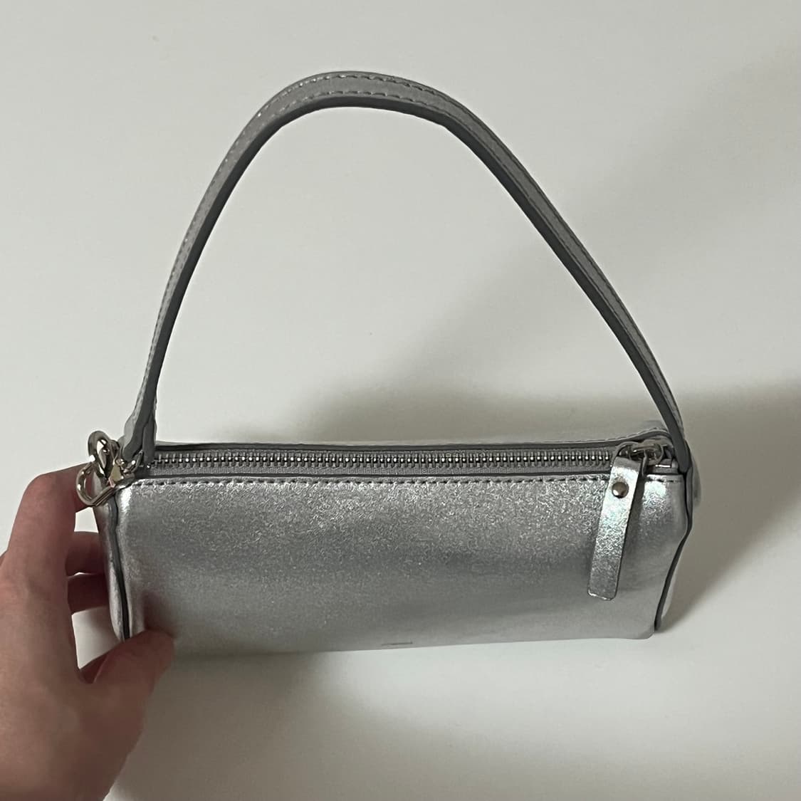 오소이 스펠링백 실버 상품이미지3