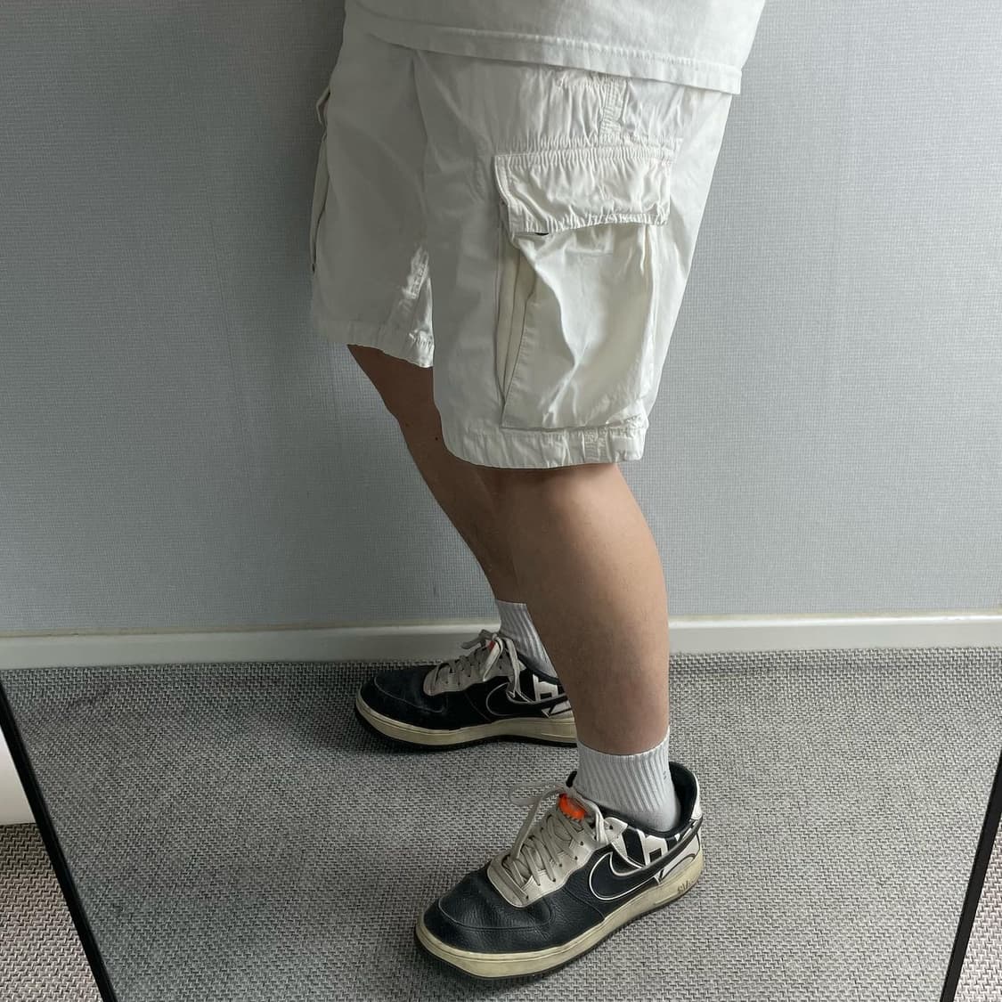 스톤아일랜드 화이트 카고숏팬츠 상품이미지9