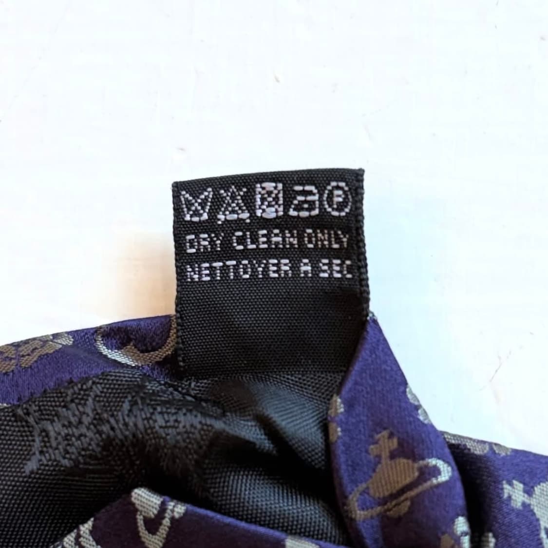 비비안웨스트우드 멀티로고 타이 상품이미지6