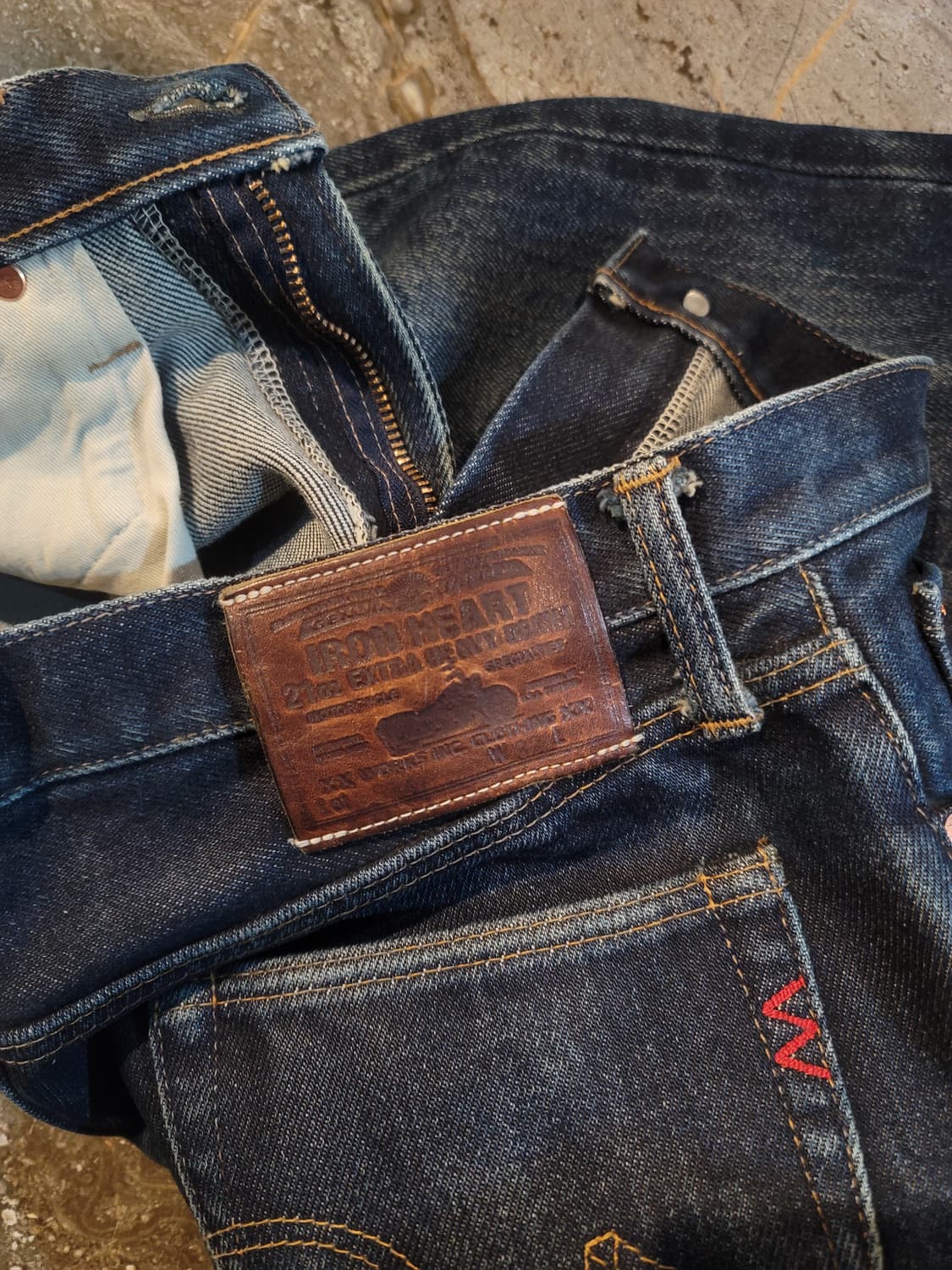 아이언하트 헤비온즈 21oz 하드워시 데님팬츠  상품이미지3