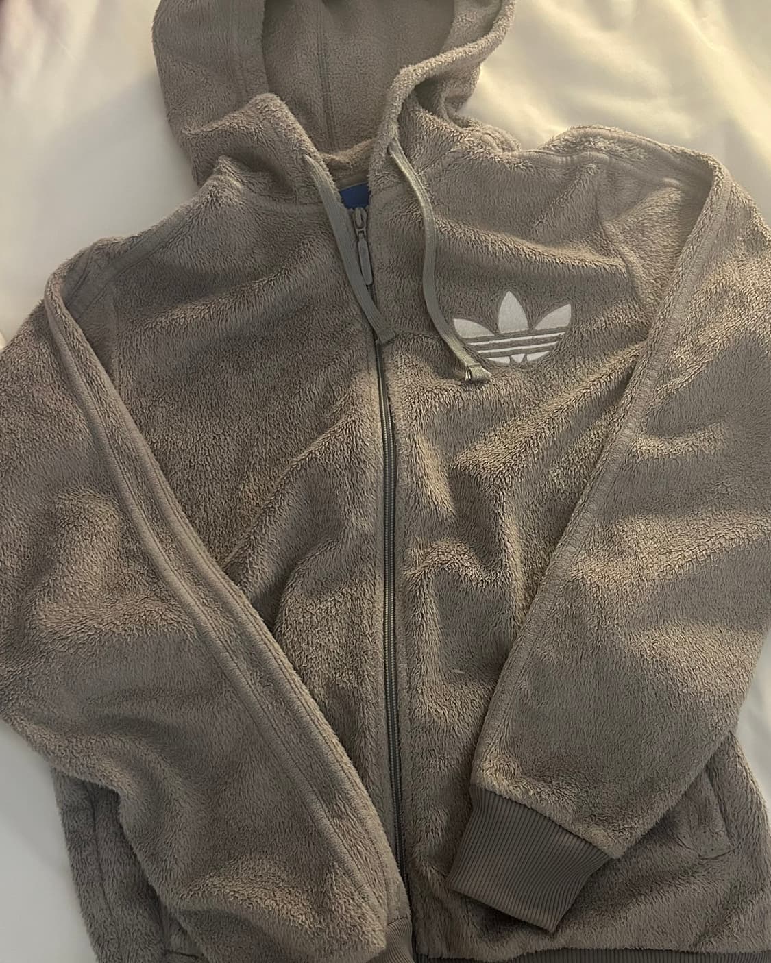아디다스 회색 후리스 후드집업 상품이미지1