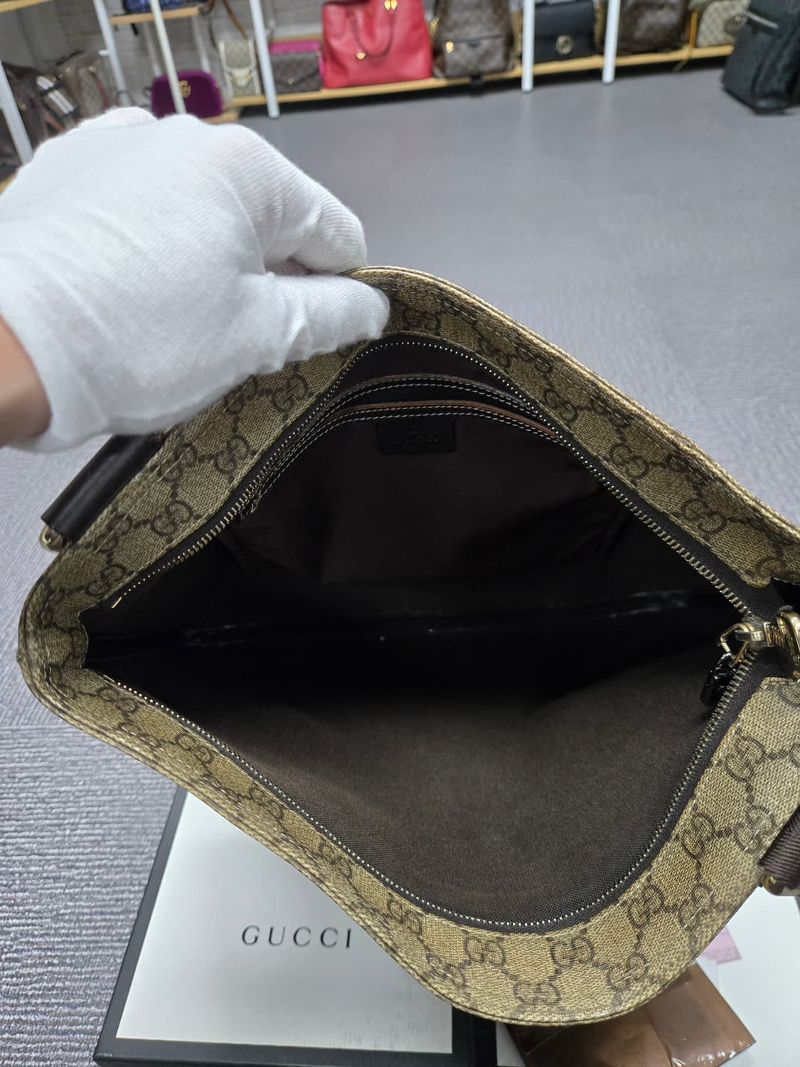 [특가][정품] 구찌 시그니처 메신저백 상품이미지5