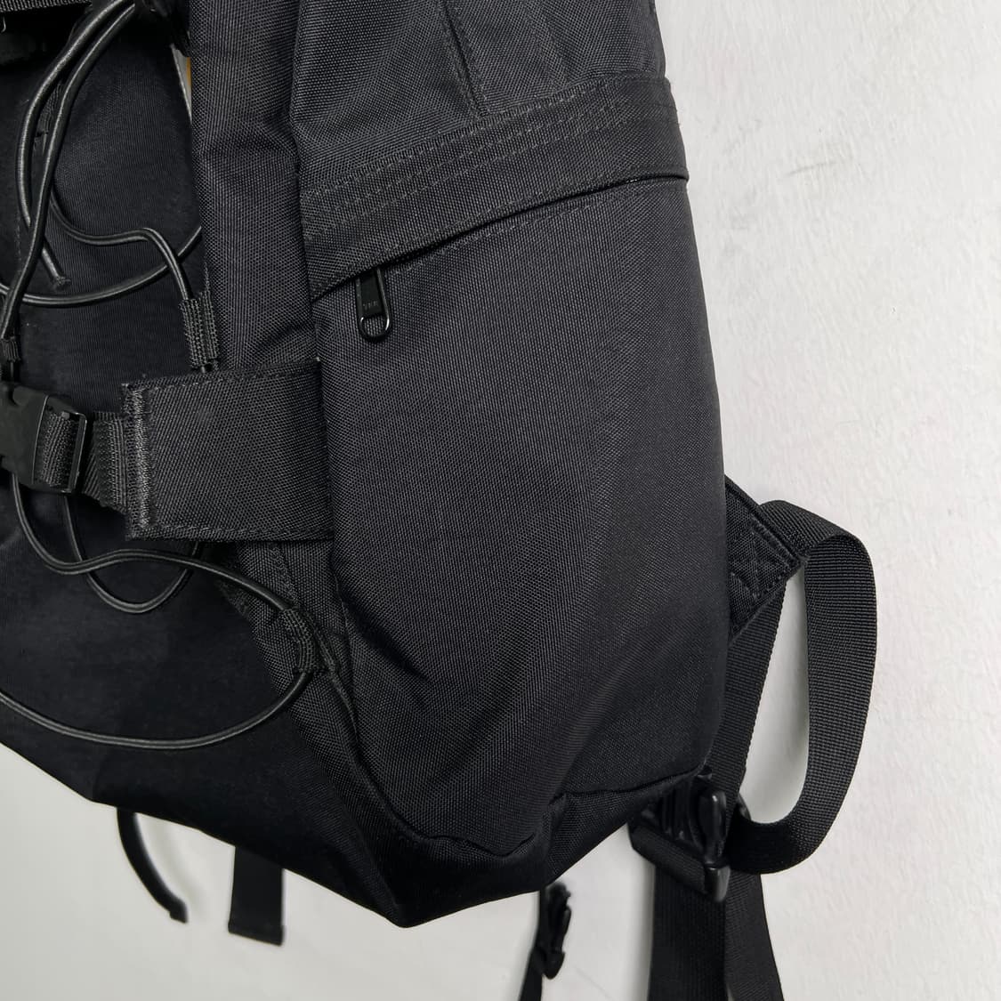 칼하트 wip 킥플립 백팩 상품이미지5